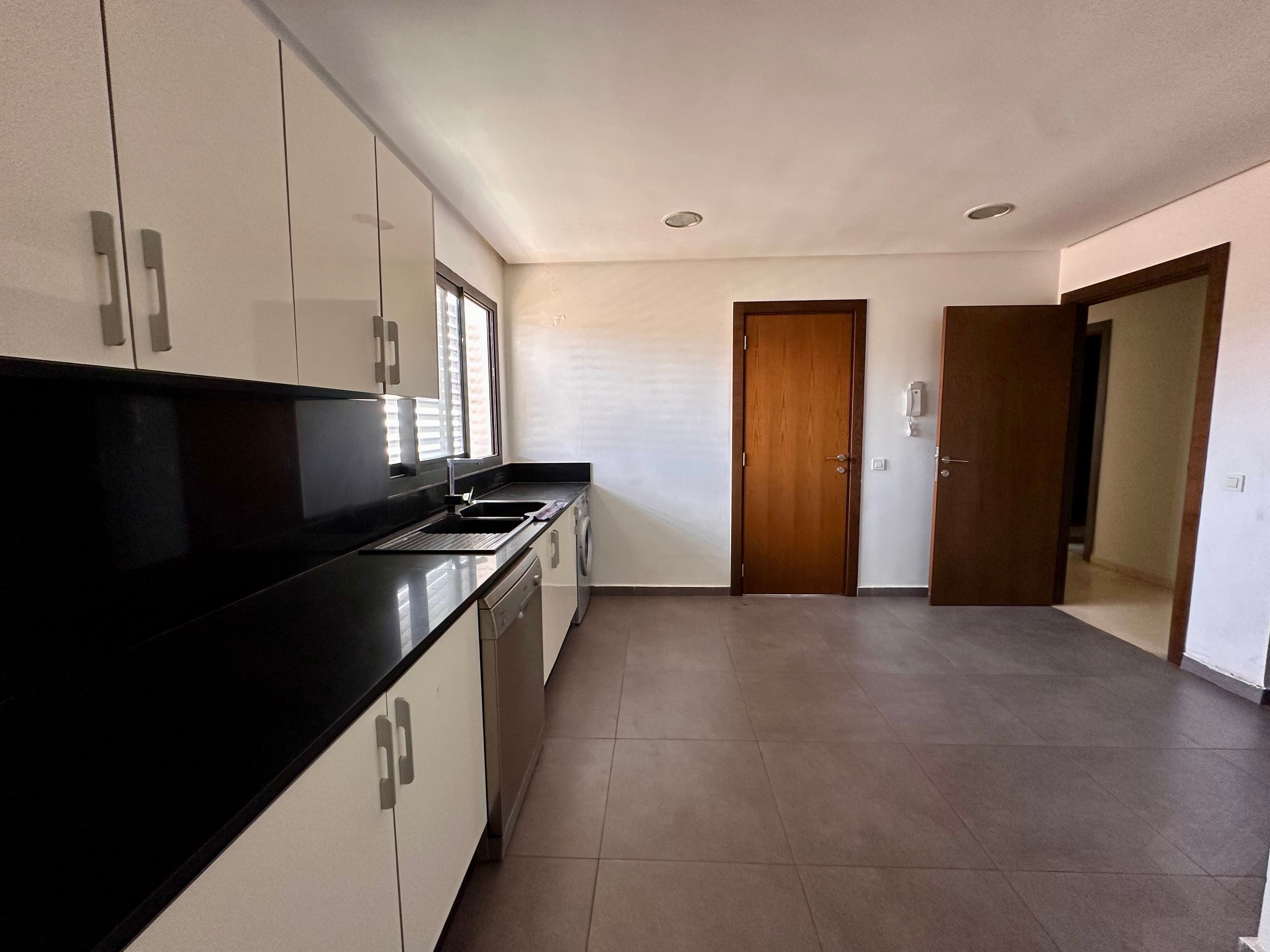 Appartement 188 m² à Ain Diab Extension 2 — 14