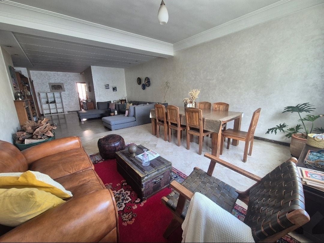 Appartement 183 m² à Hopitaux — 9