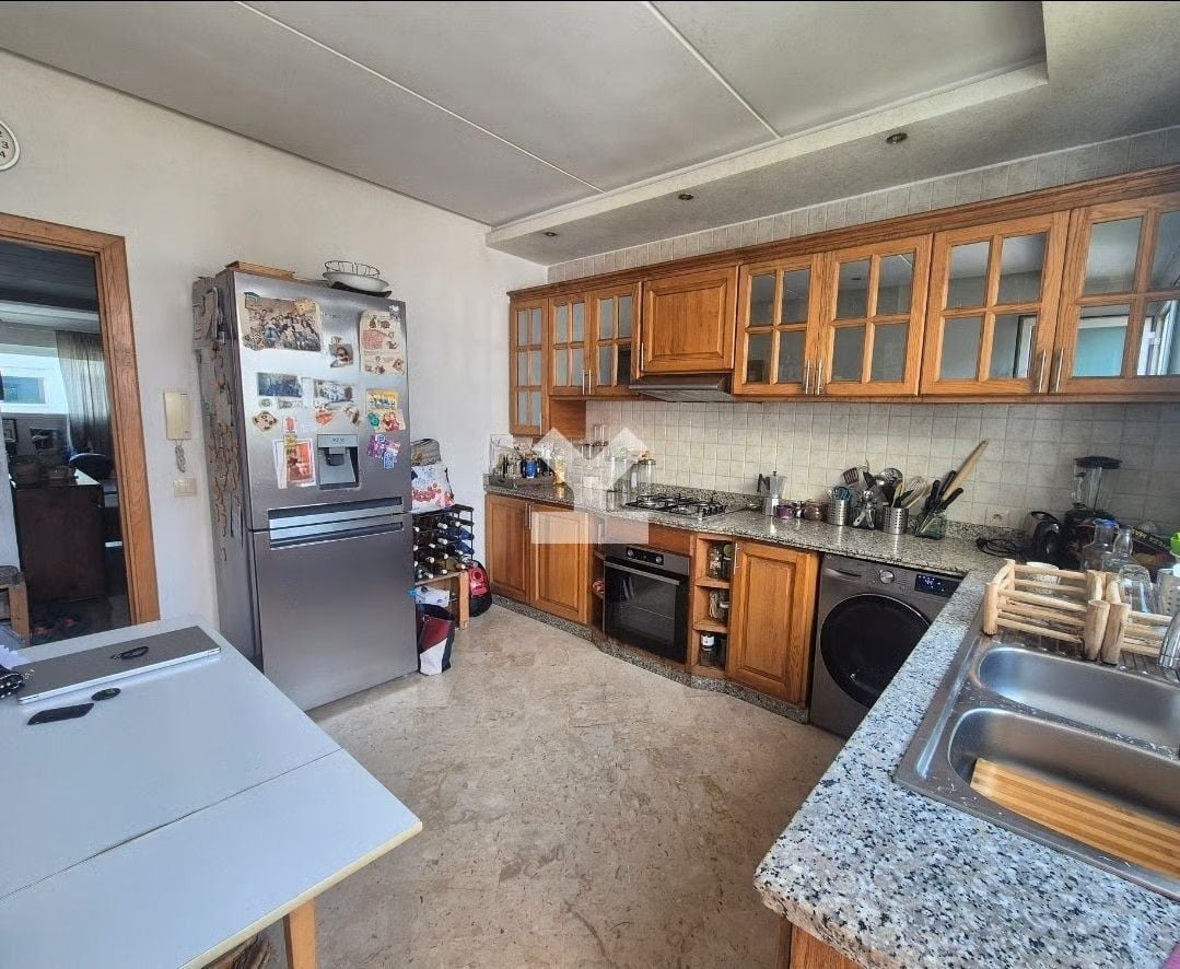 Appartement 183 m² à Hopitaux — 8