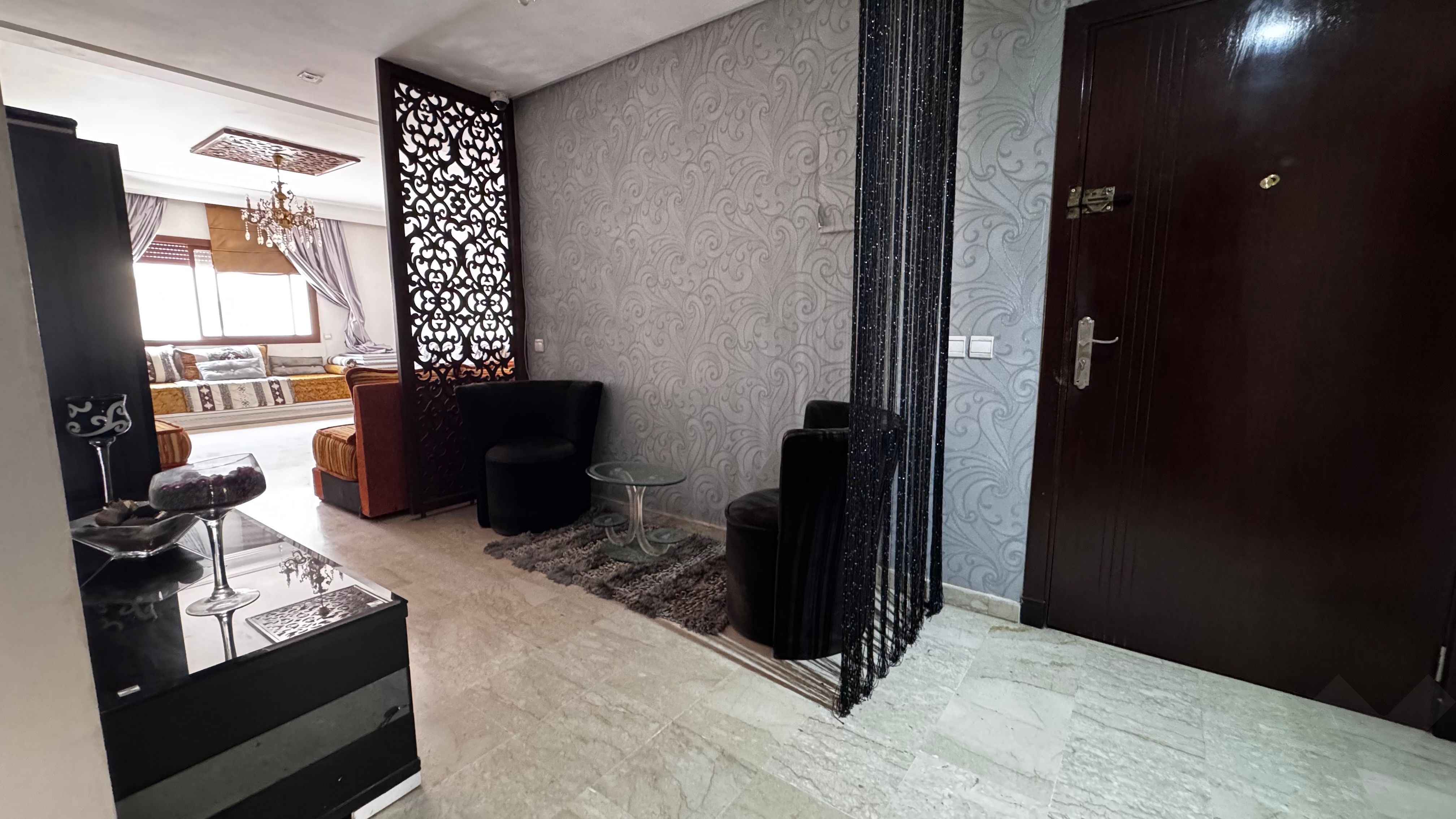 شقة — Casablanca