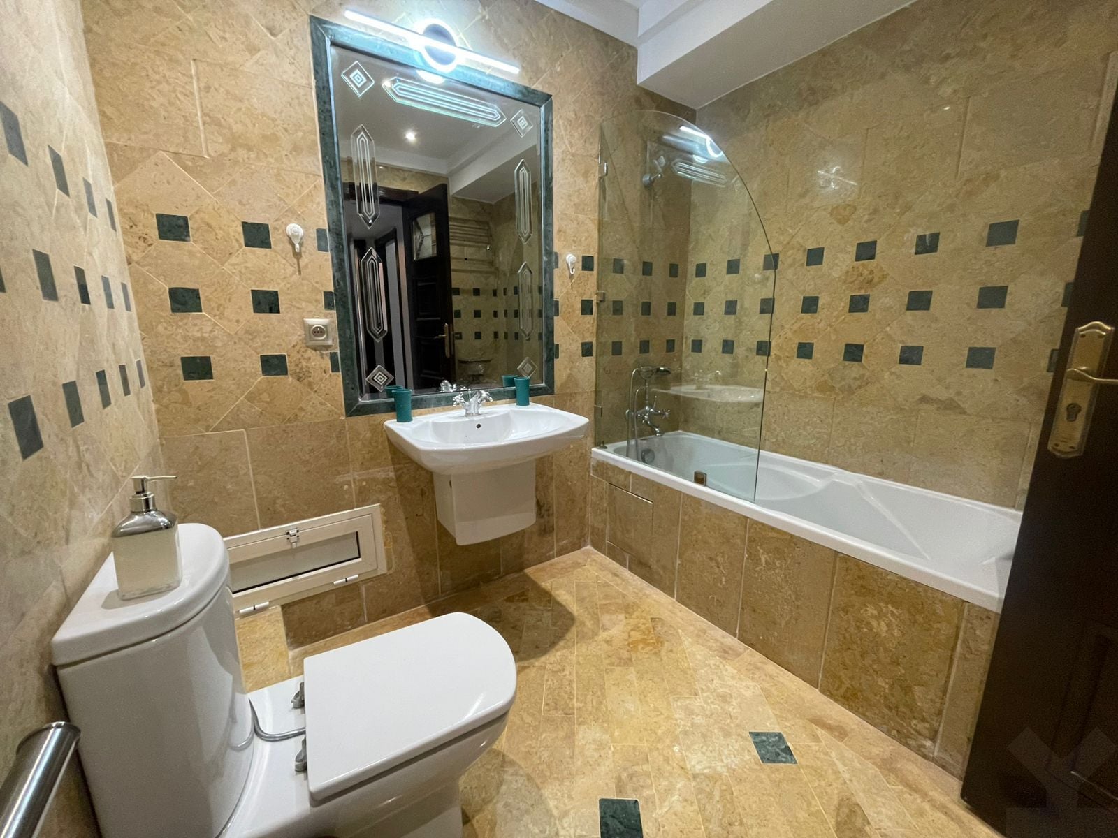 Appartement 181 m² f Plateau — 9