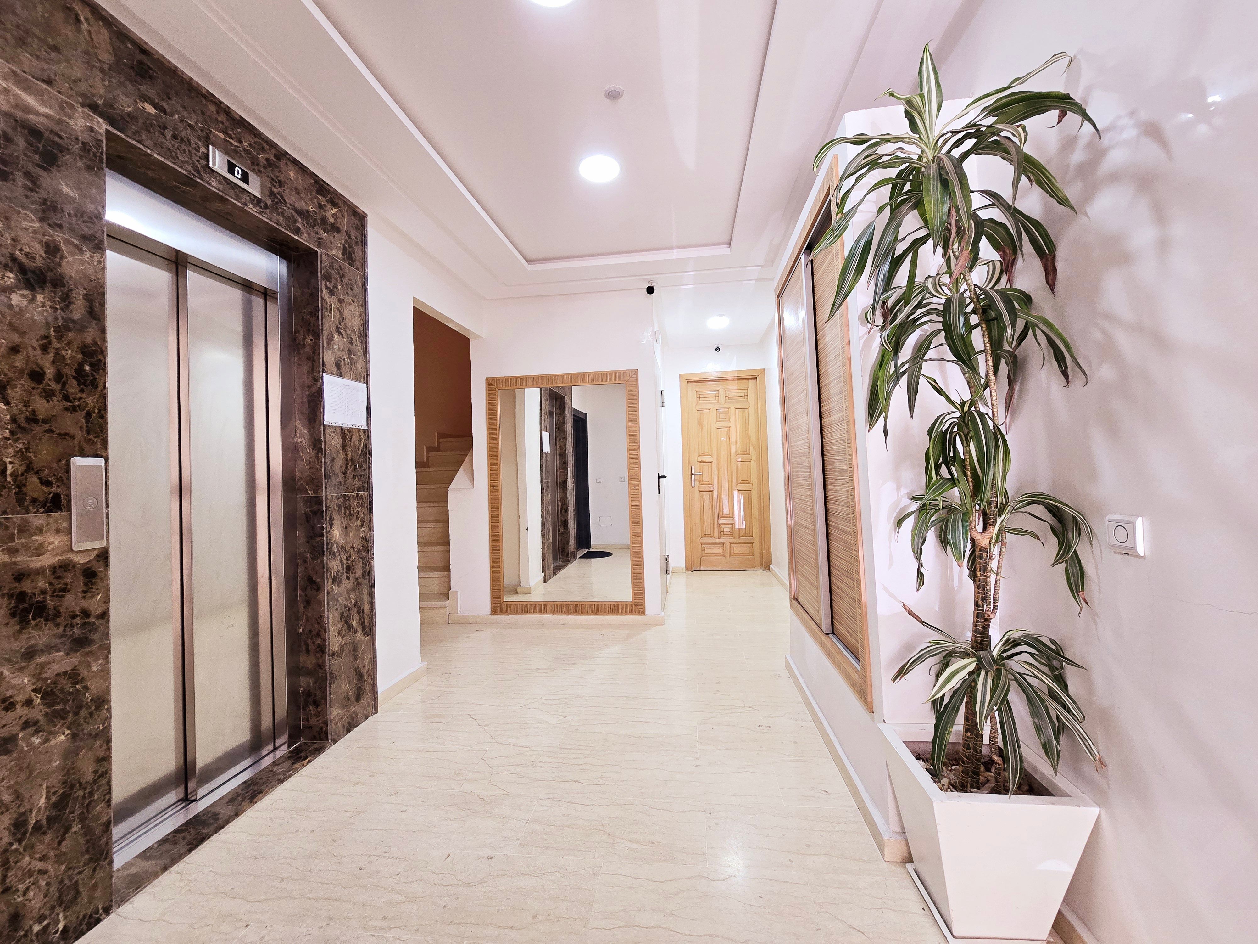 Appartement 107 m² à Ain Sebaa — 10