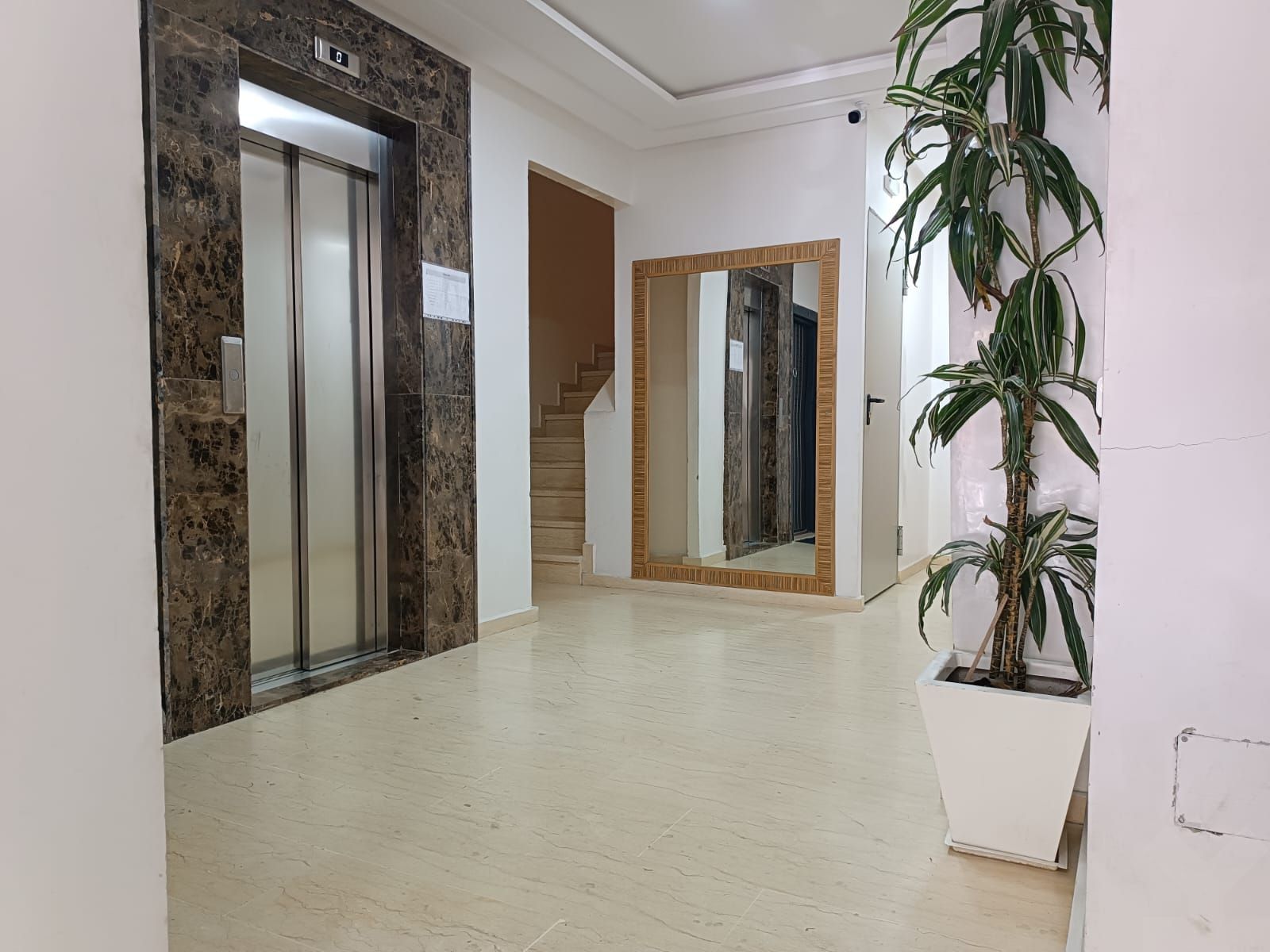 Appartement 107 m² à Ain Sebaa — 10
