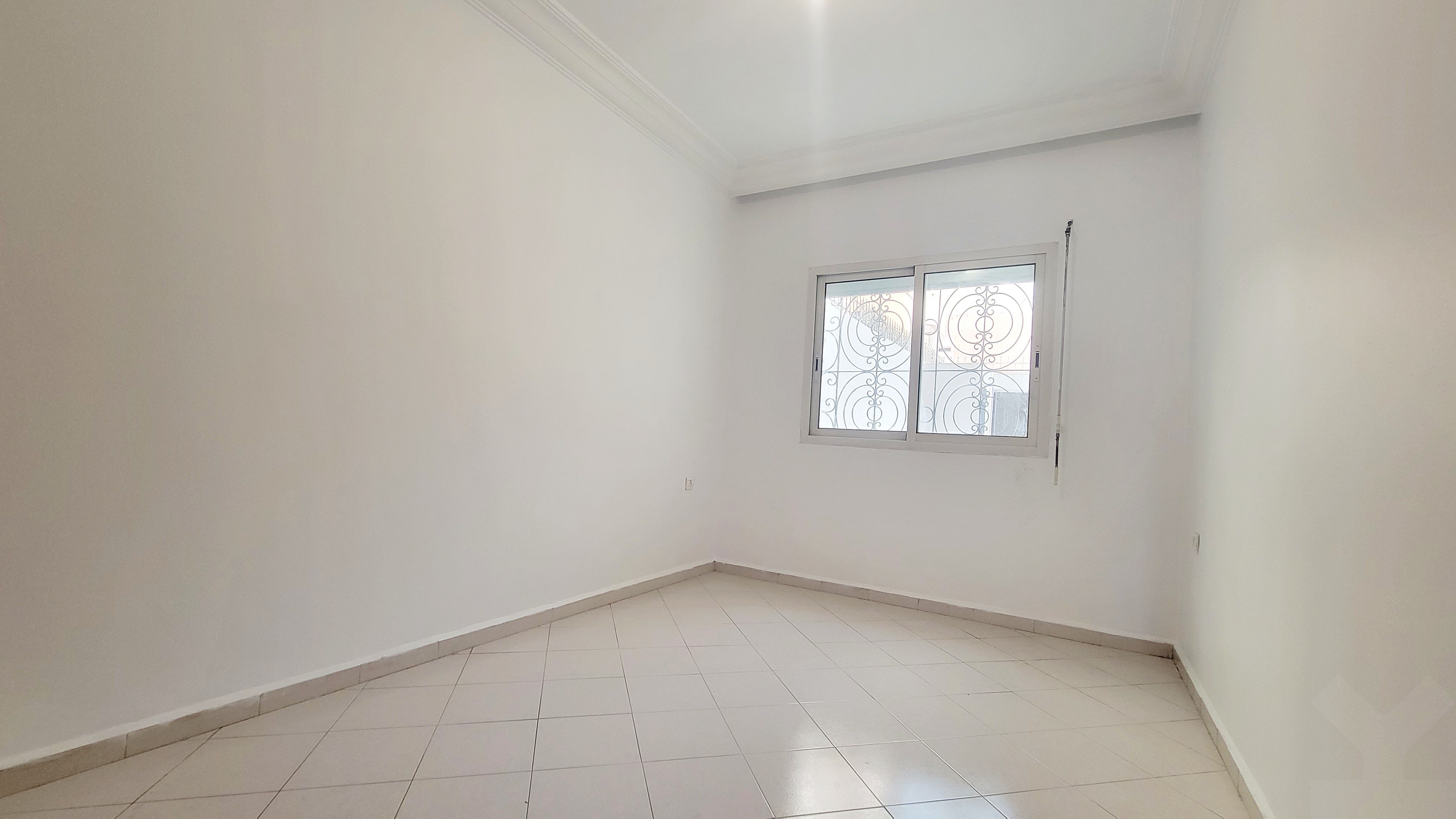 Appartement 270 m² à Hopitaux — 12