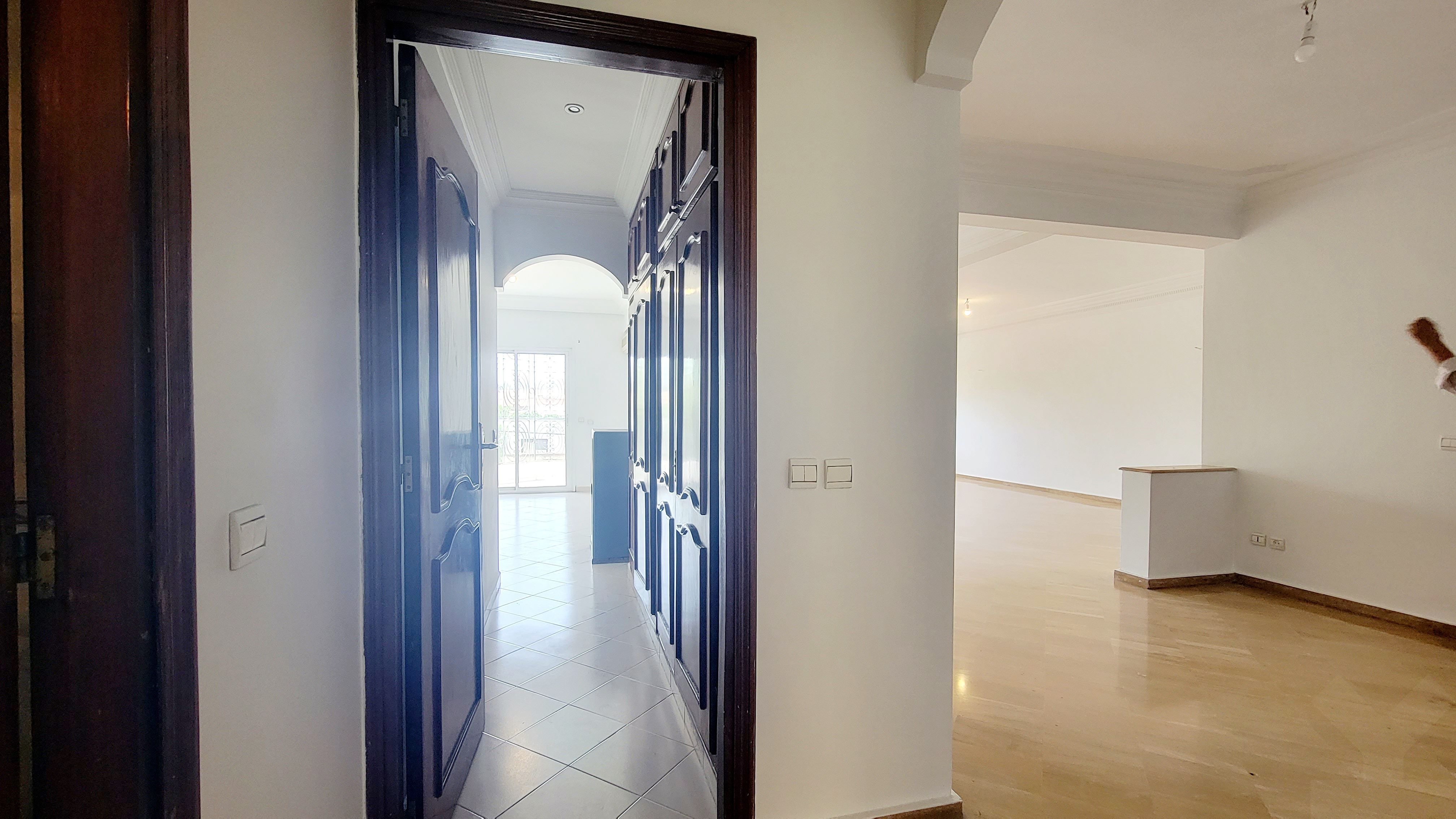 Appartement 281 m² à Hopitaux — 7