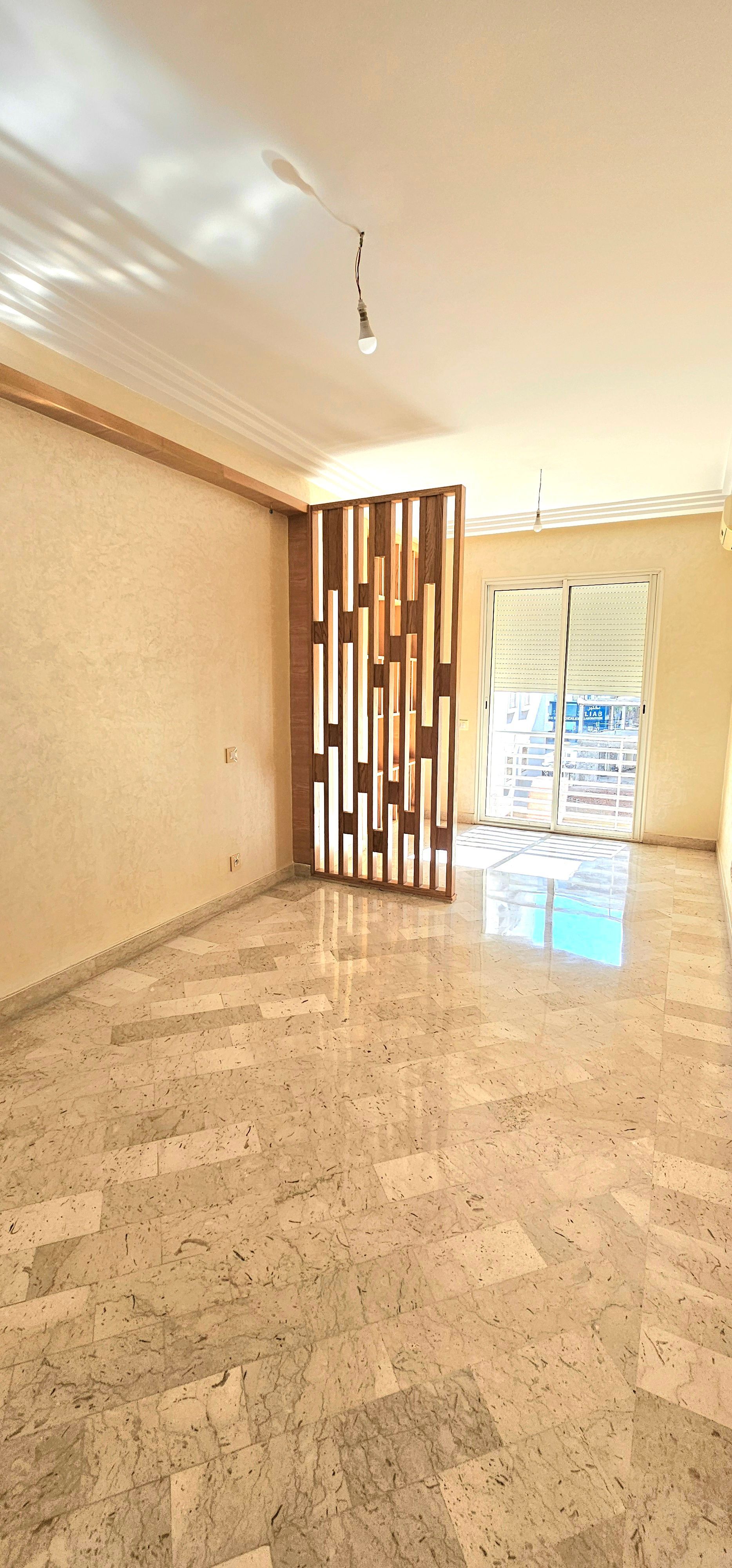 Appartement 3 chambres  à louer de 153 m² — 2