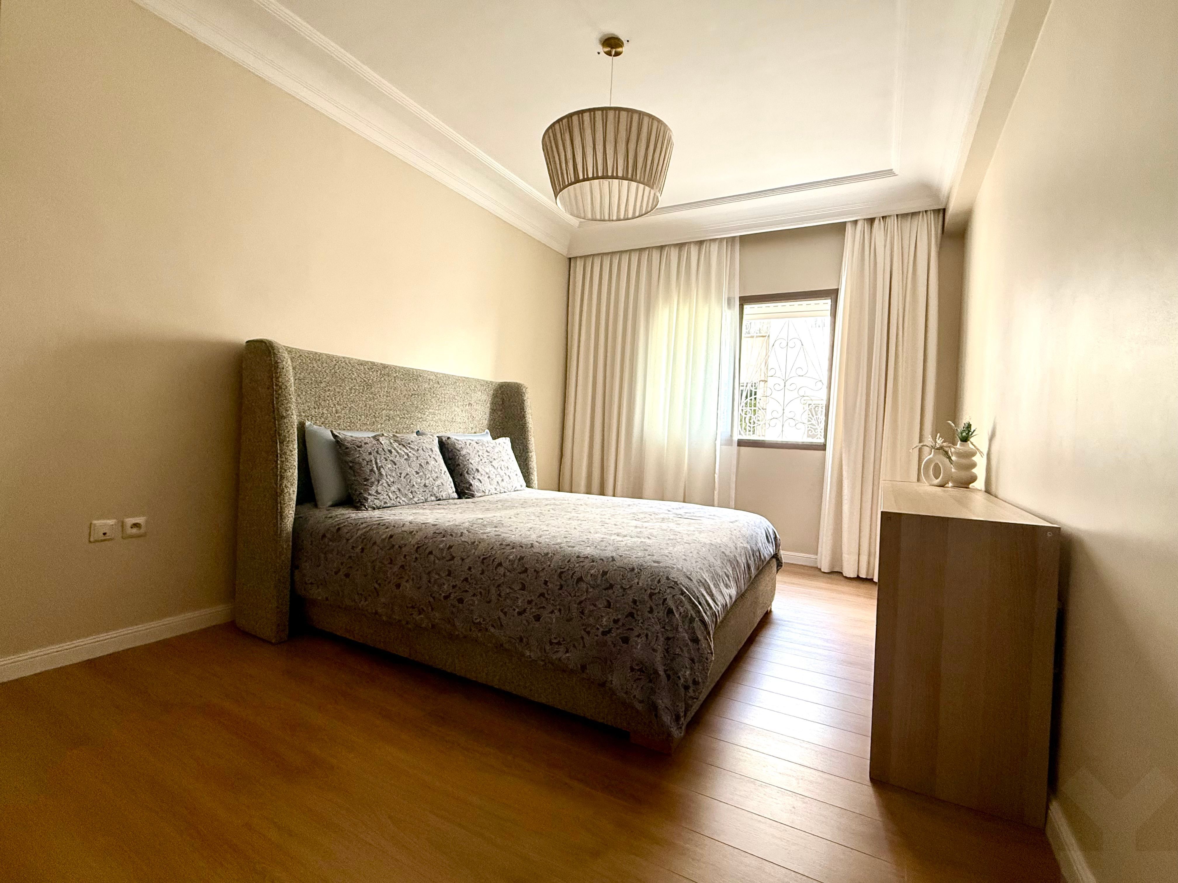 Appartement 144 m² f Hopitaux — 16