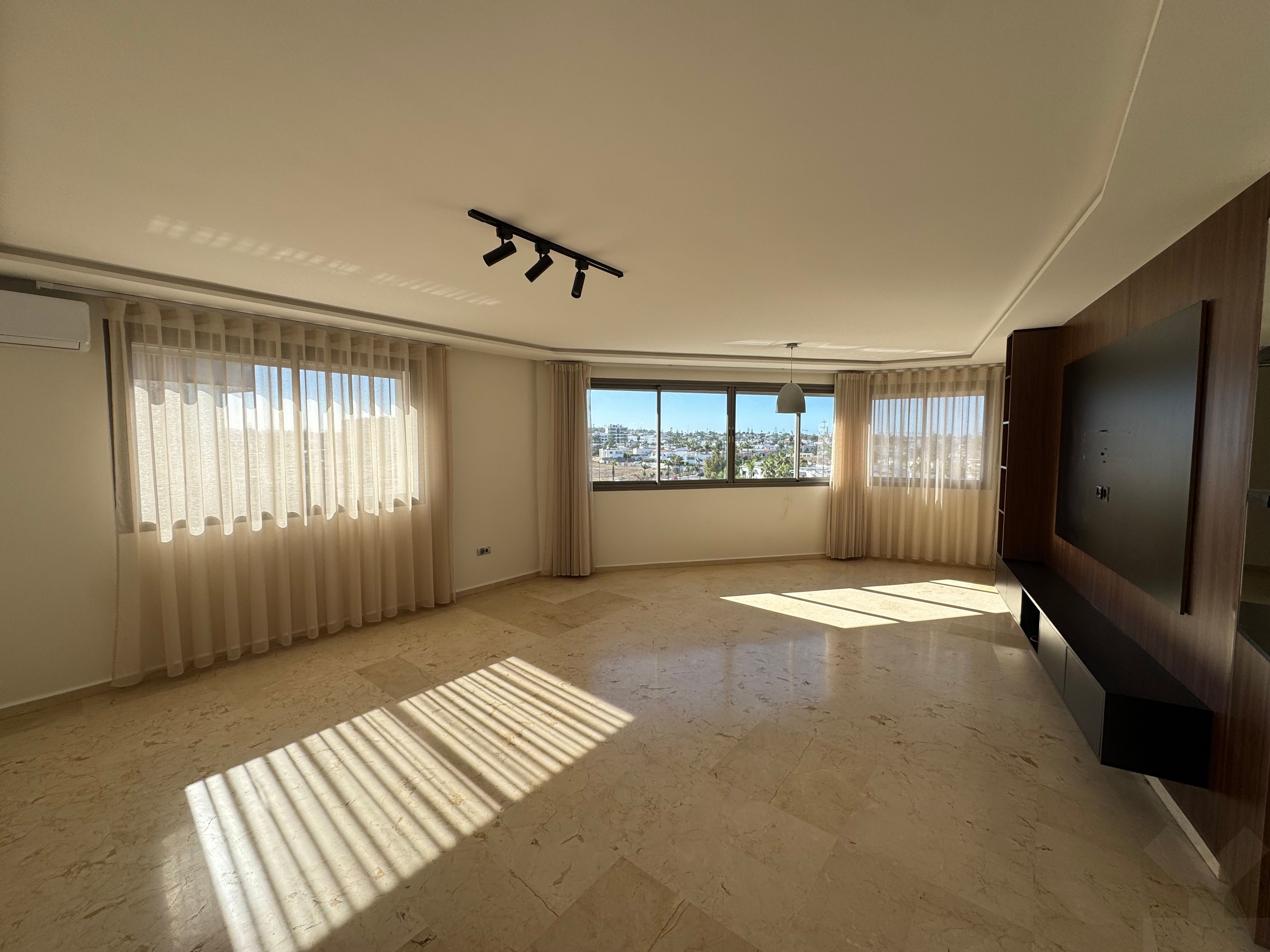 Appartement 112 m² f Bourgogne (Anfa) — 13