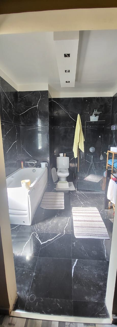 Appartement 199 m² à Belvedere (Roches Noires) — 15