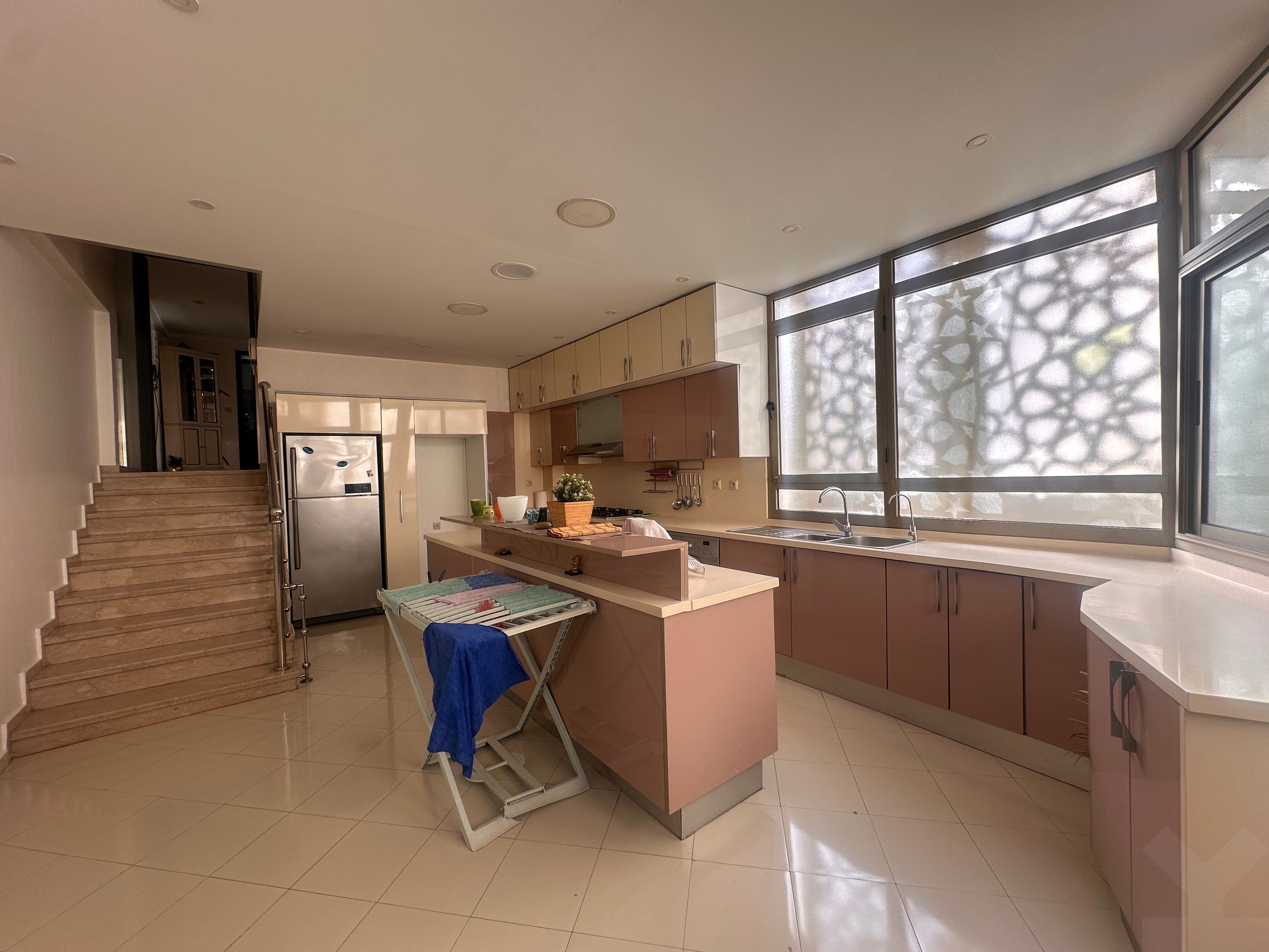 Appartement 191 m² à Val Fleuri — 8