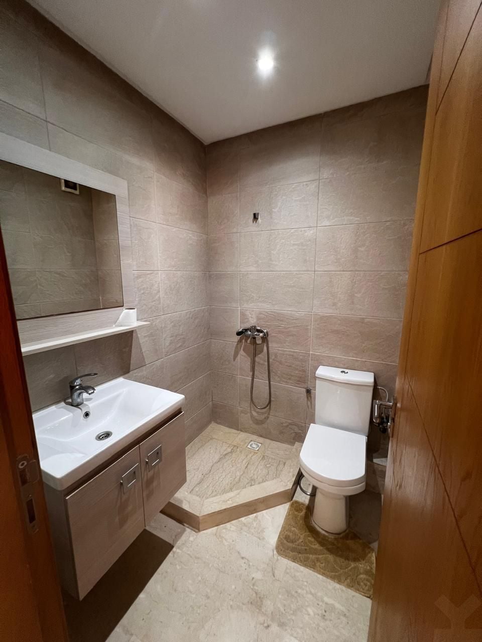 Appartement 98 m² à Californie — 13