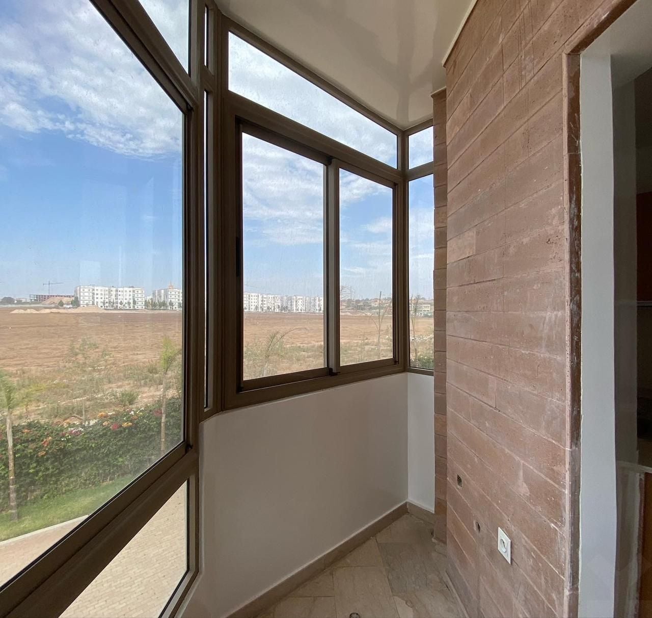 Appartement 98 m² à Californie — 10