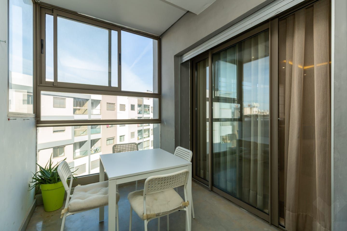 Appartement 152 m² à Californie — 20
