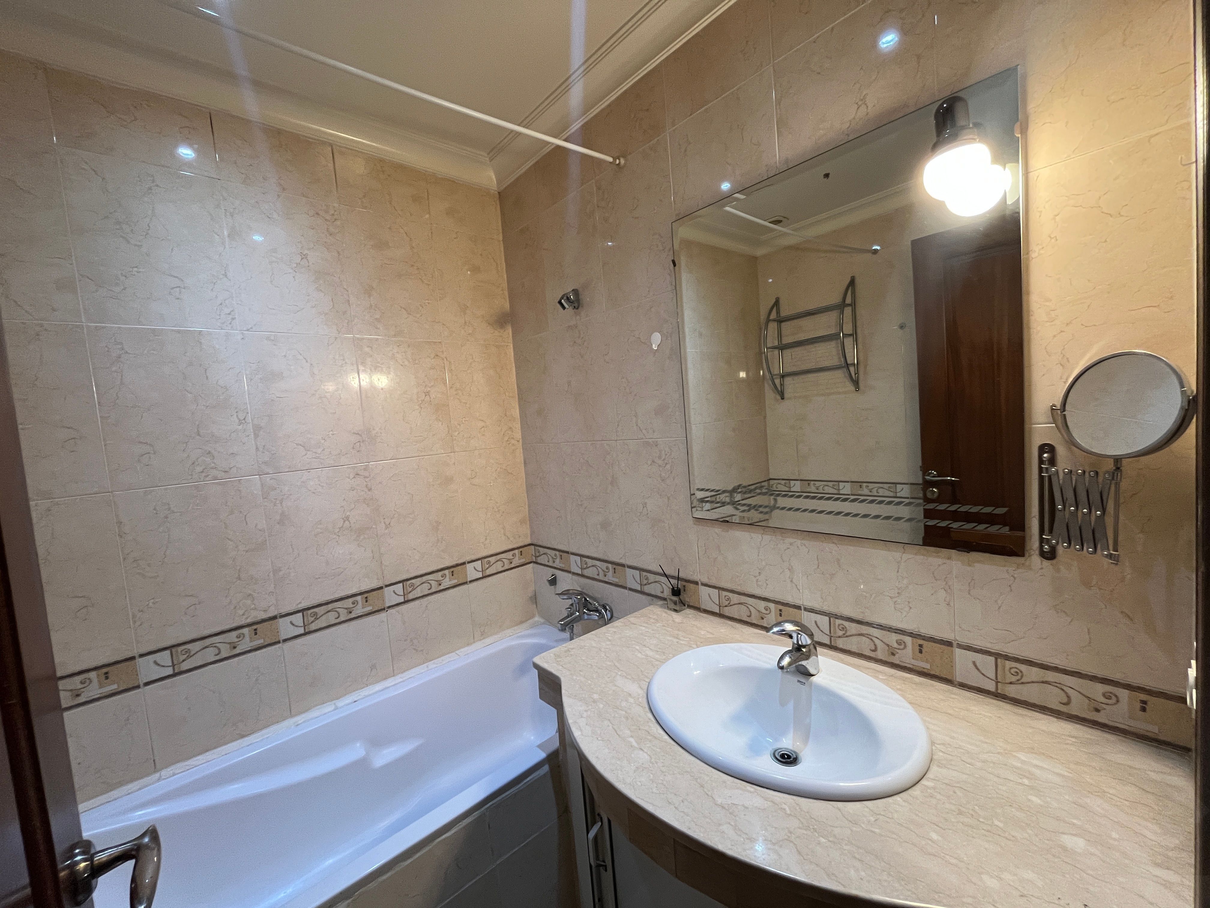 Appartement 124 m² à Val Fleuri — 13