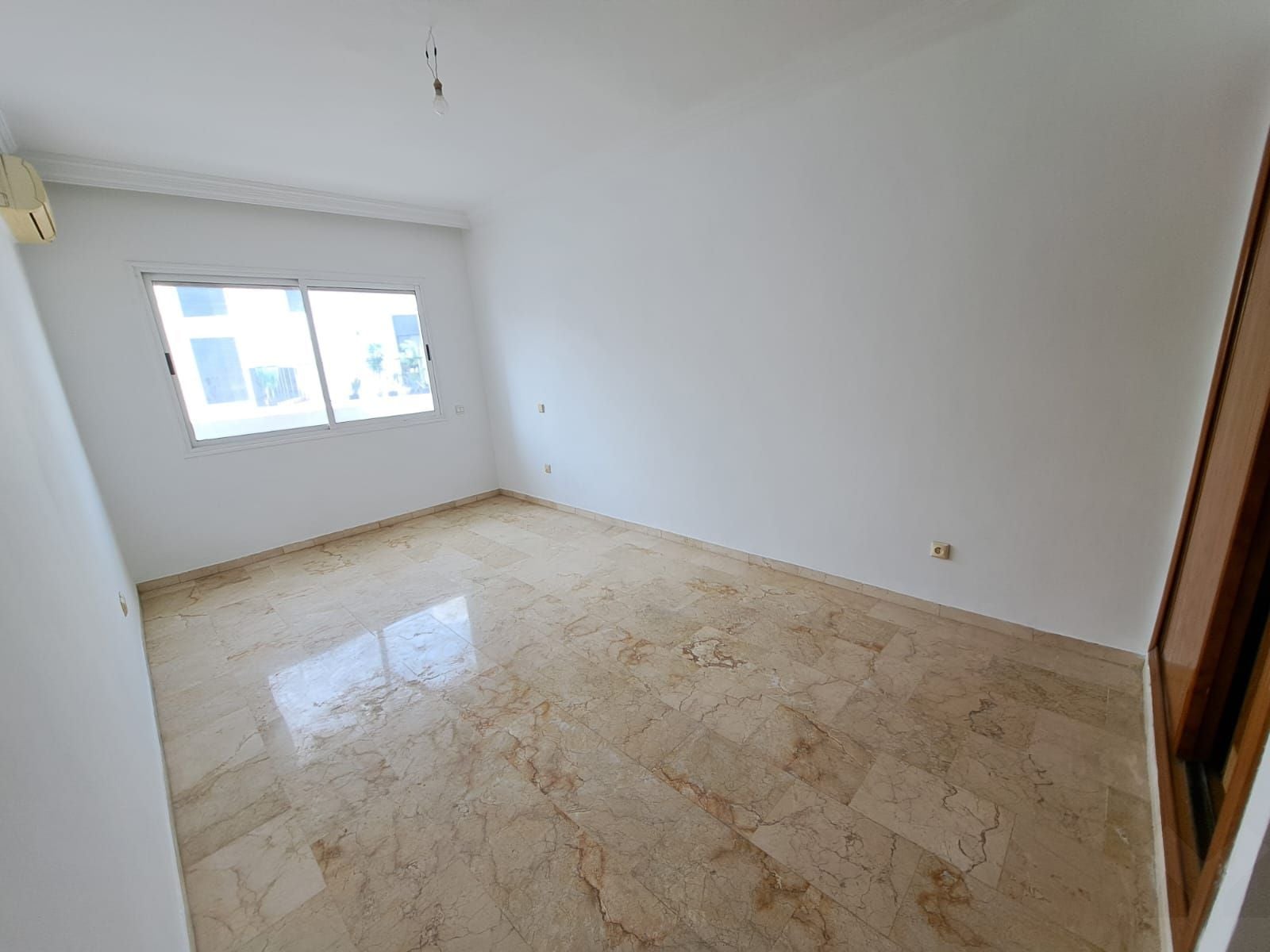 Appartement 108 m² f Racine — 7
