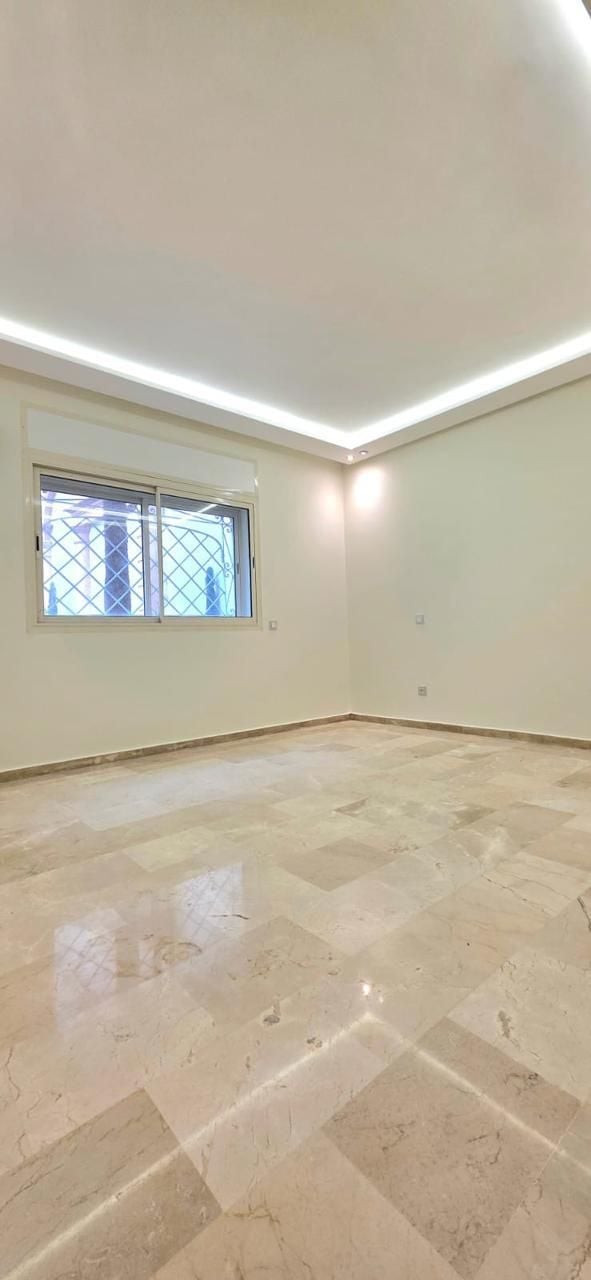 Appartement 230 m² à Burger — 9