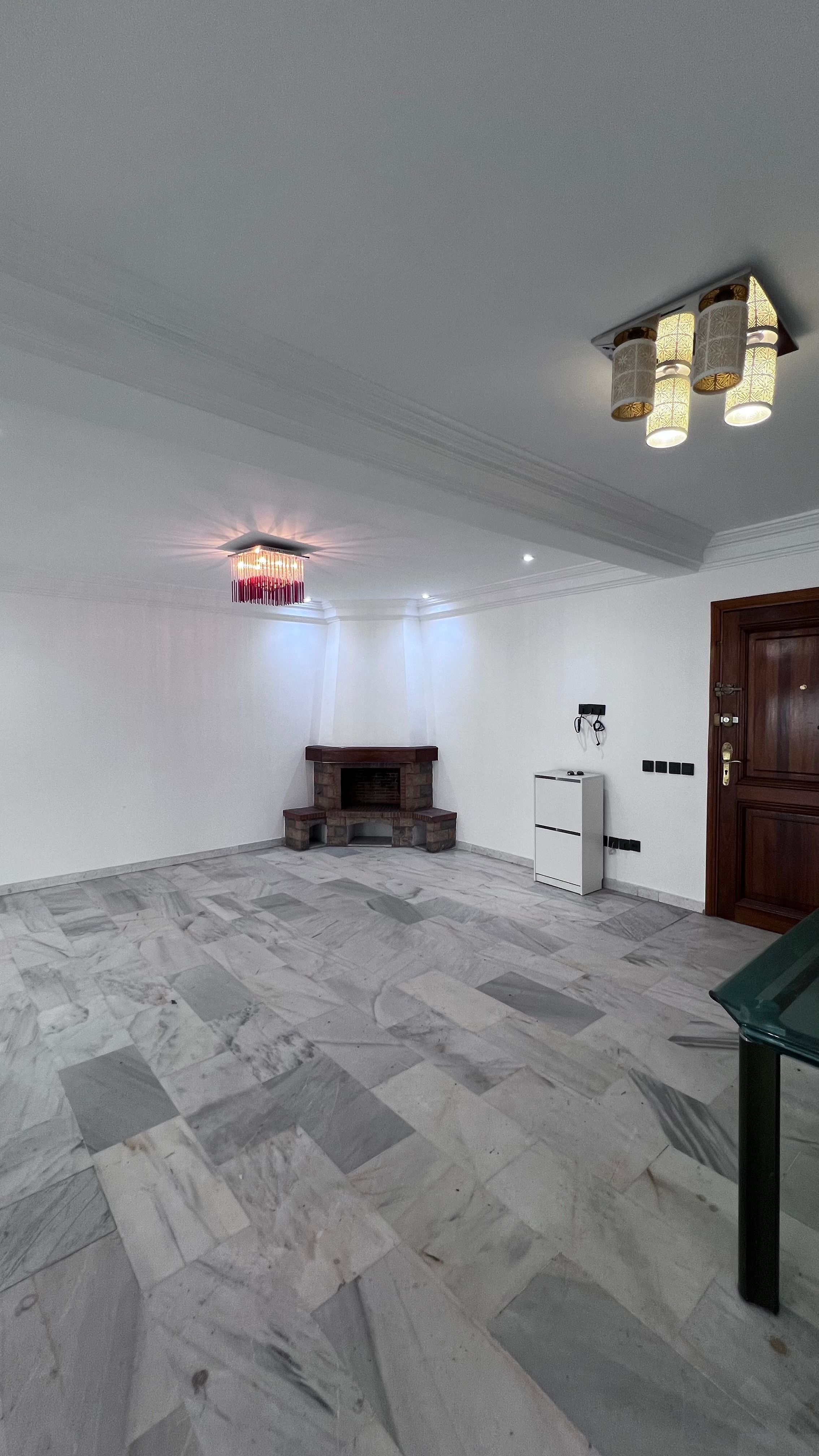 Appartement 135 m² à Hopitaux — 12