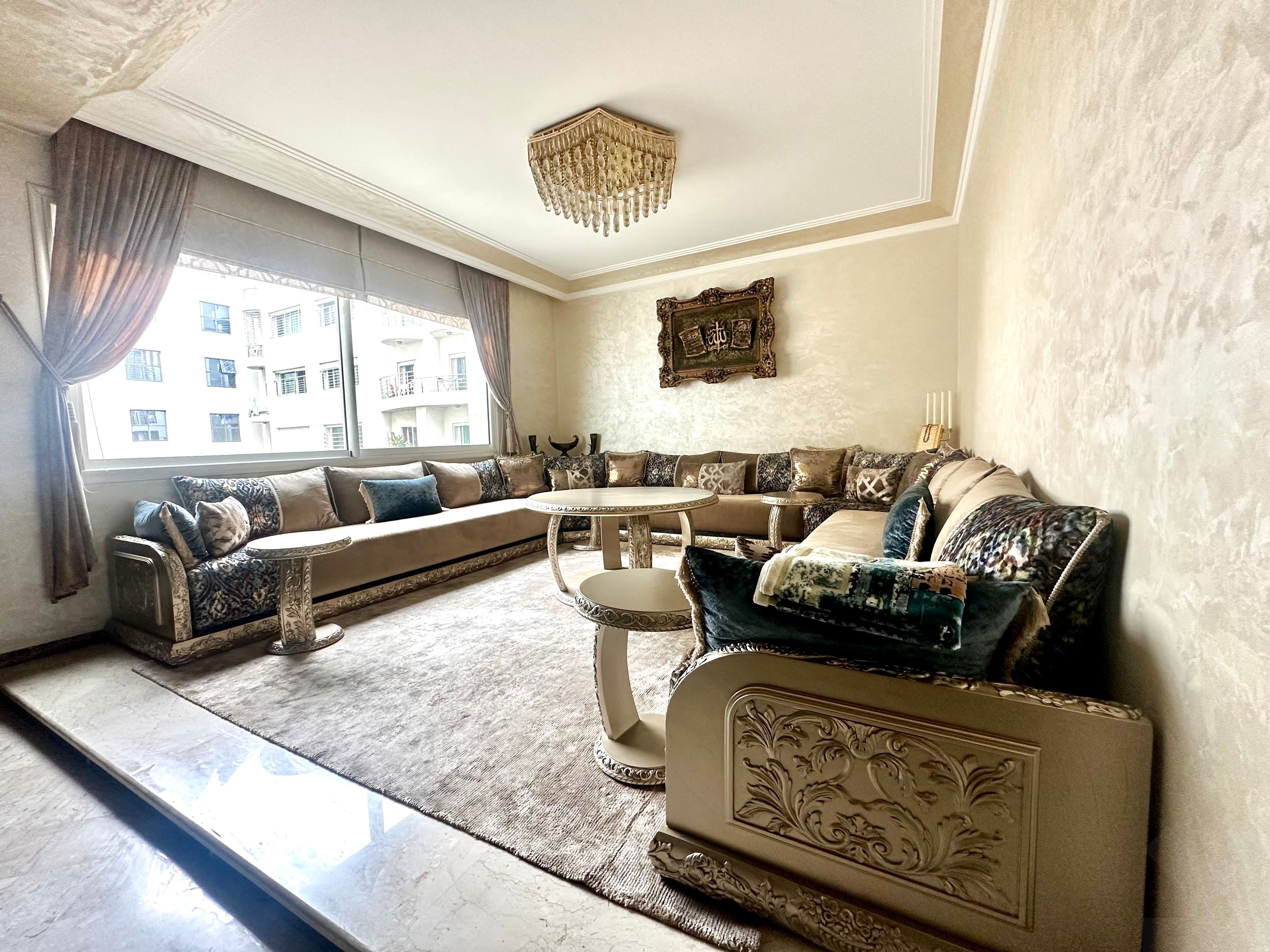 Appartement 180 m² à Hopitaux — 8