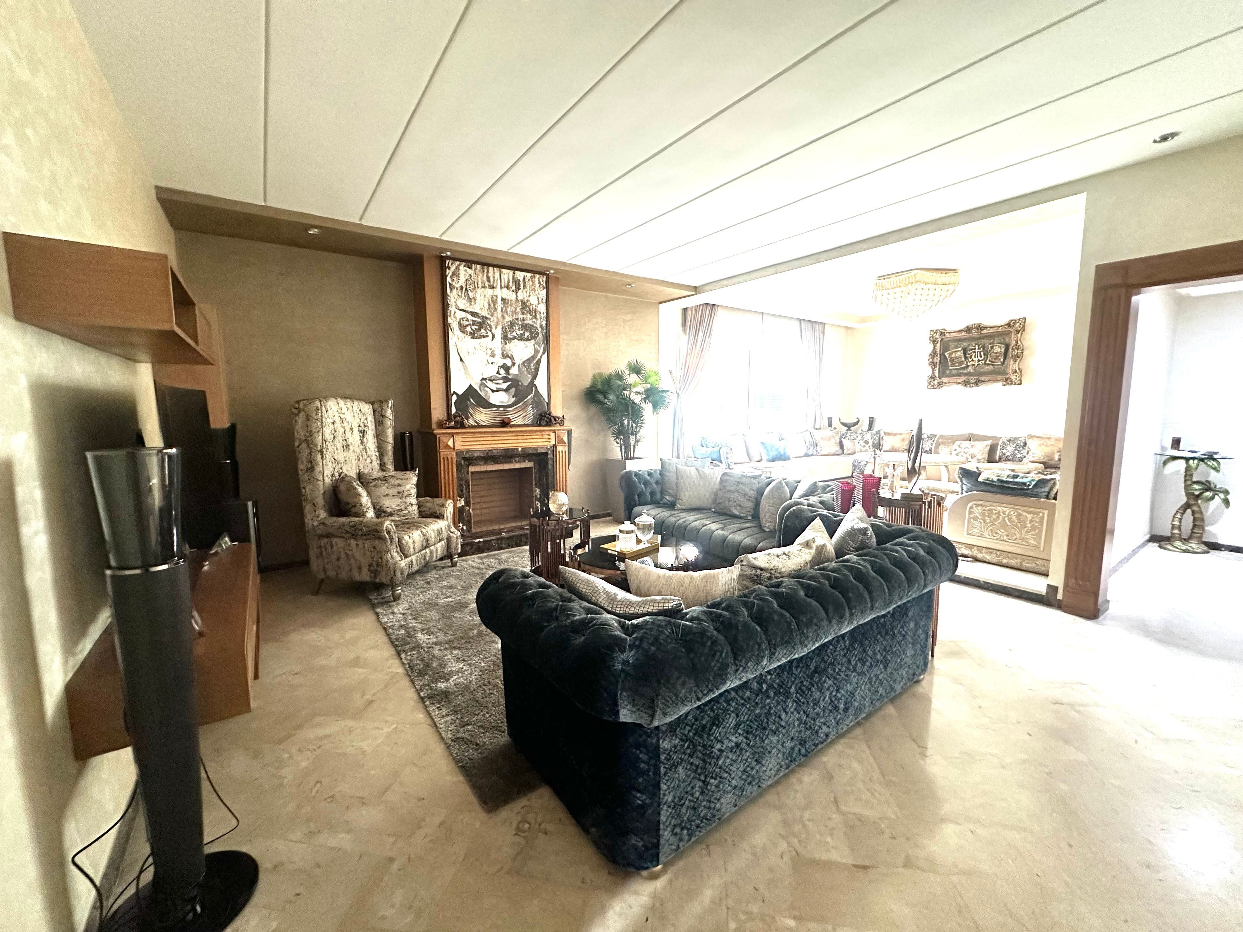Appartement 180 m² à Hopitaux — 7