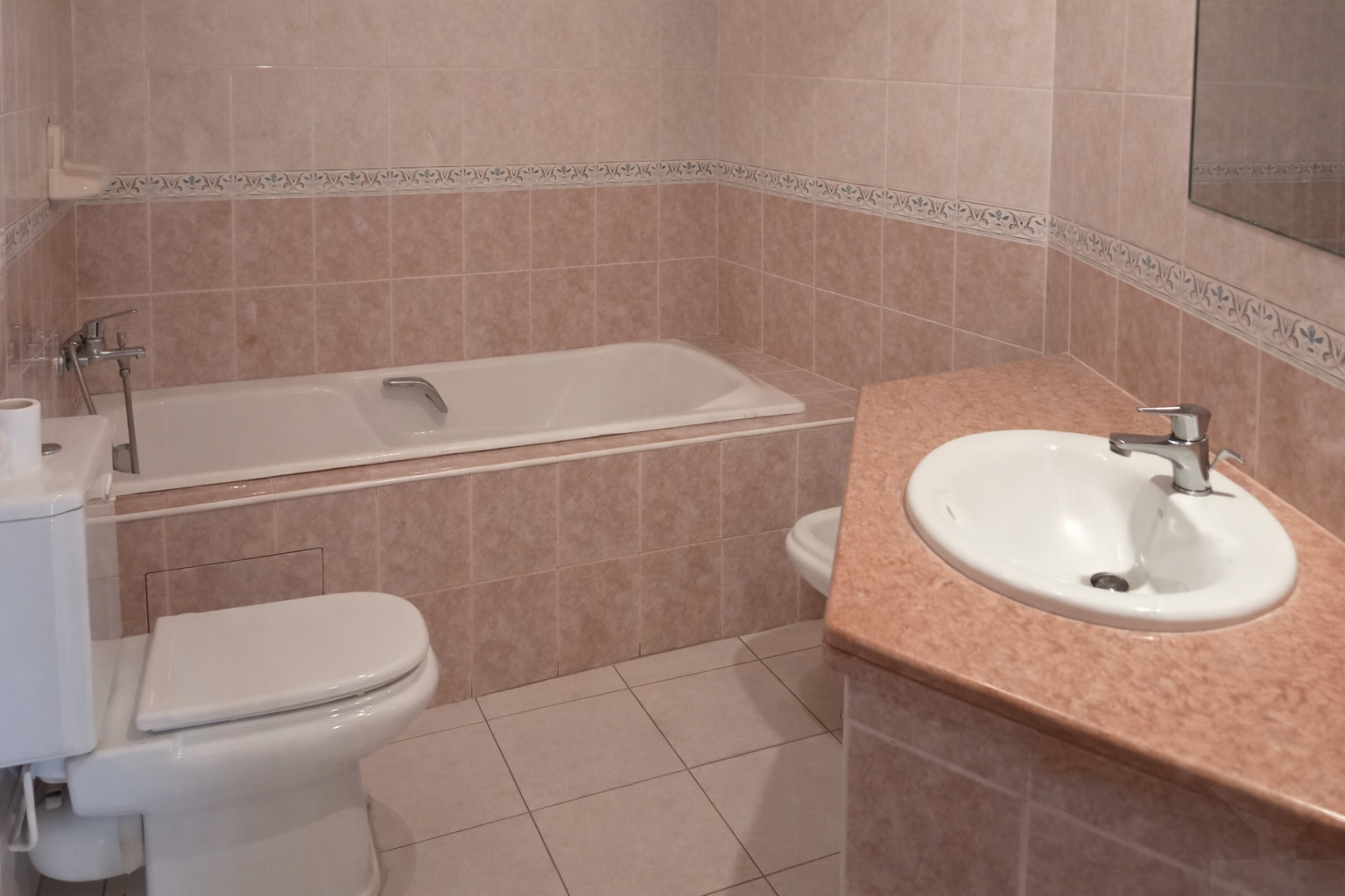 Appartement 178 m² à Hopitaux — 22
