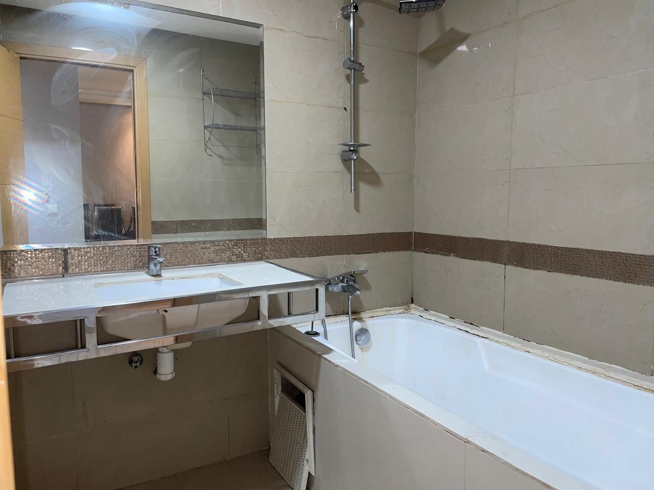 Appartement 80 m² à Mers Sultan — 11