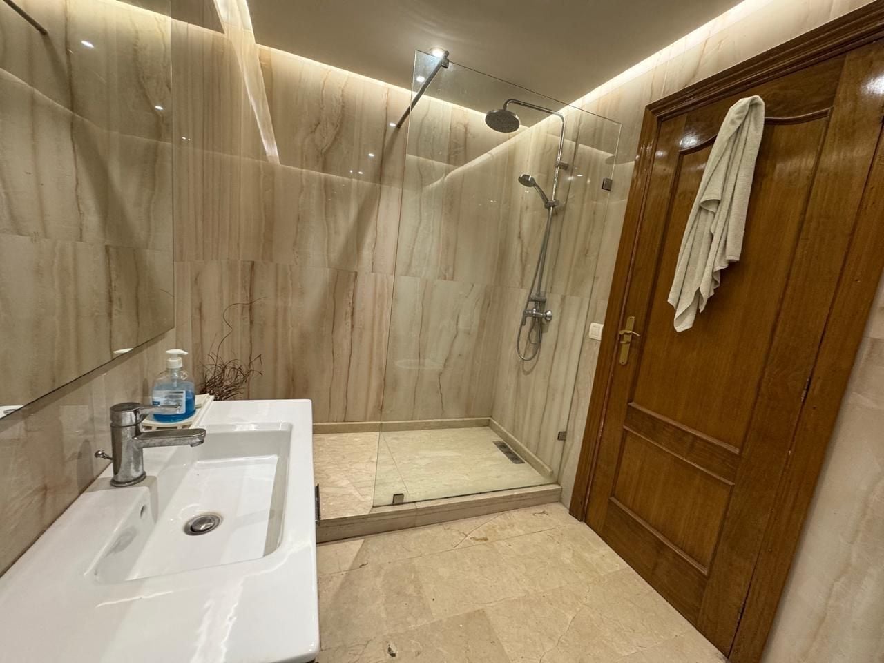 Appartement 101 m² f Racine — 10