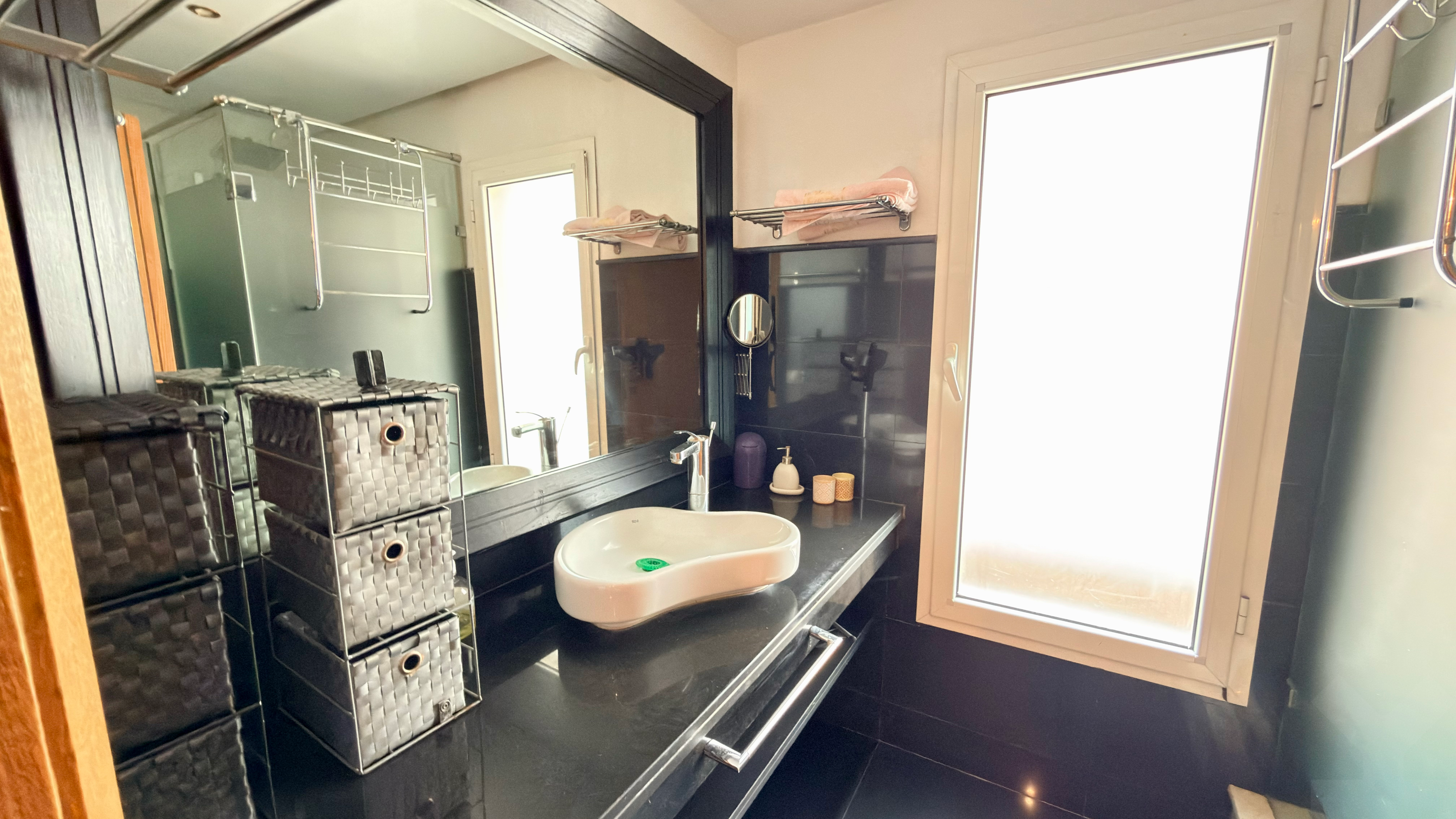 Appartement 245 m² à Hopitaux — 8