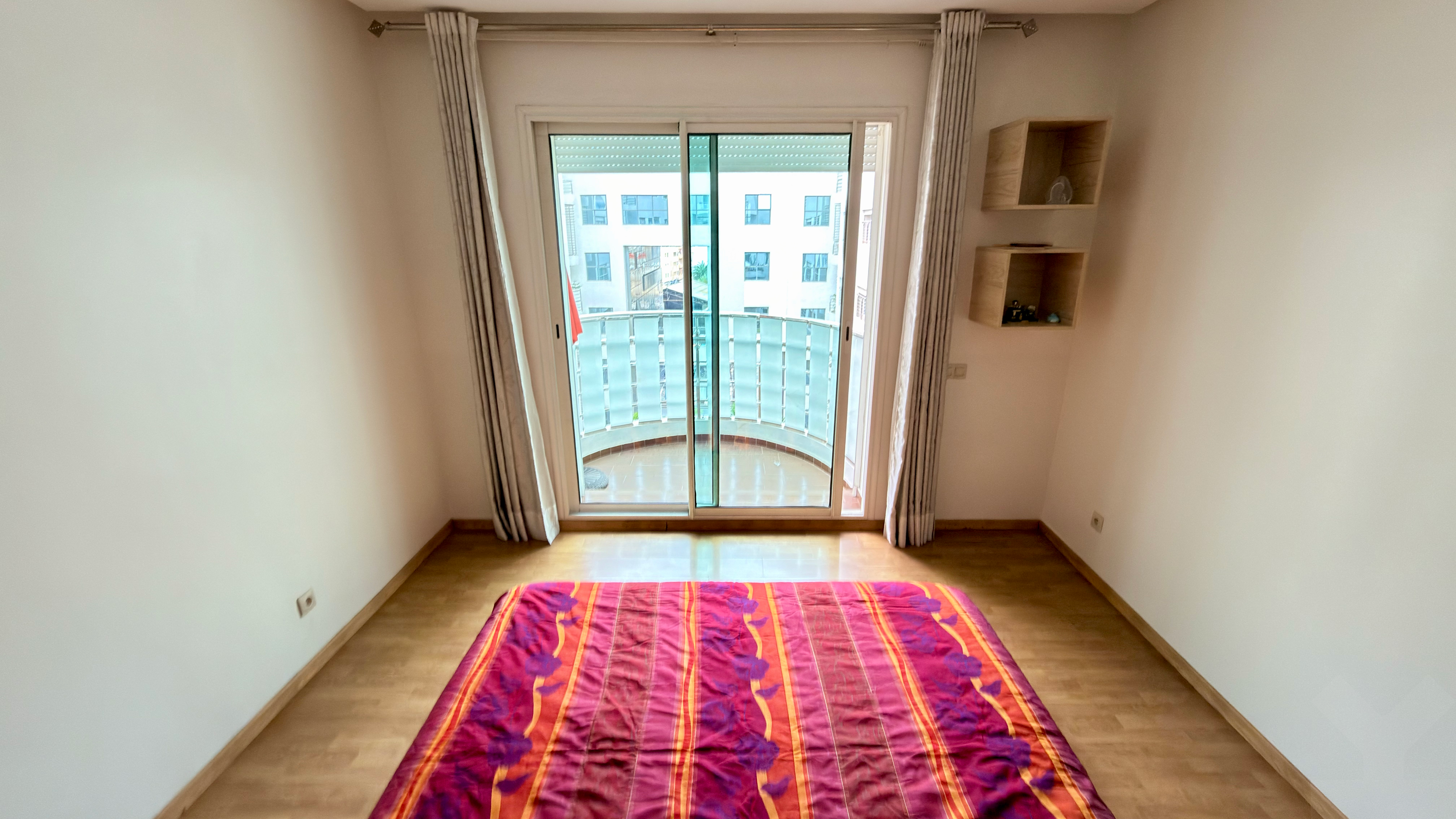 Appartement 245 m² à Hopitaux — 16