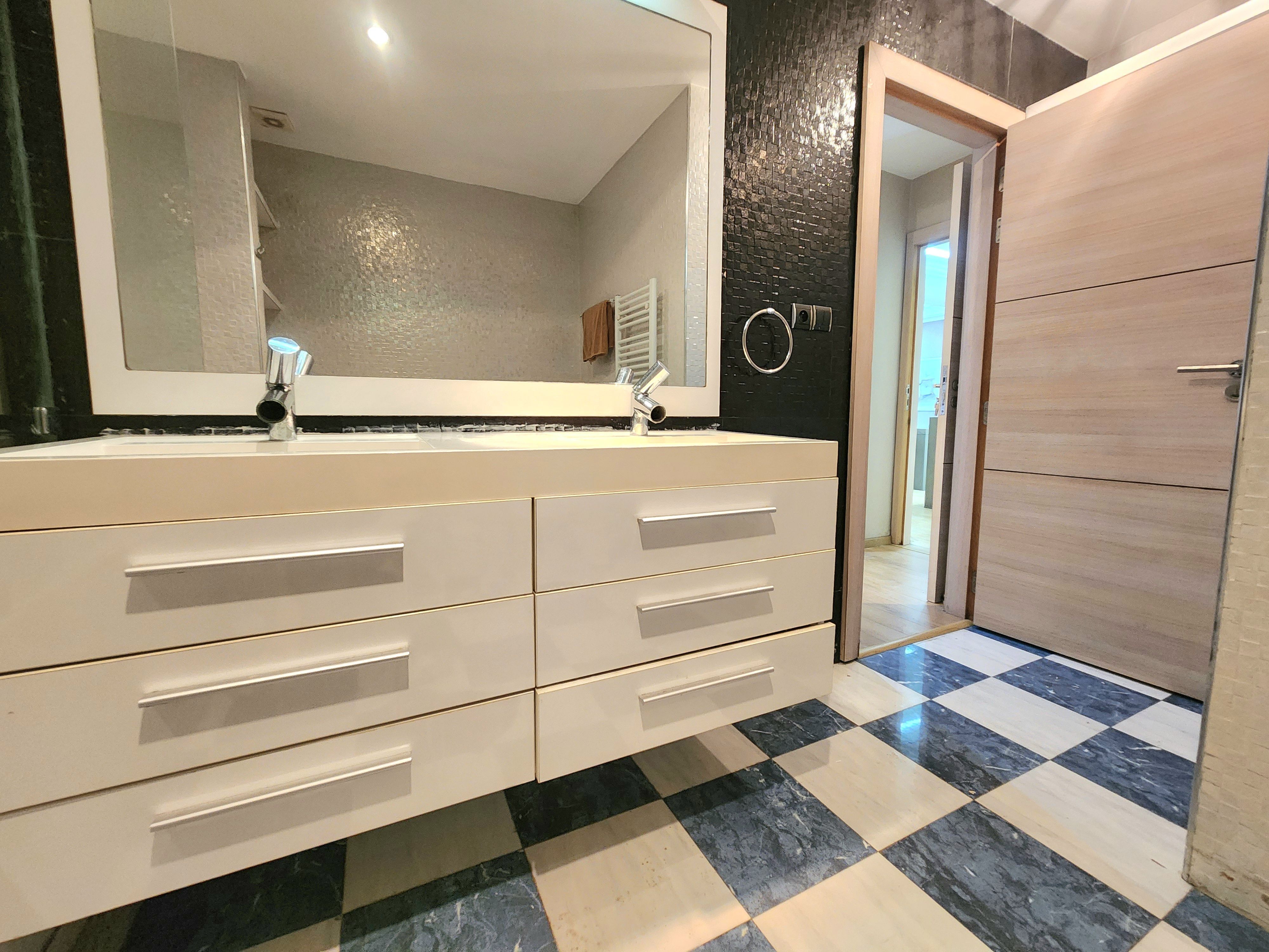Appartement 138 m² à Racine — 9