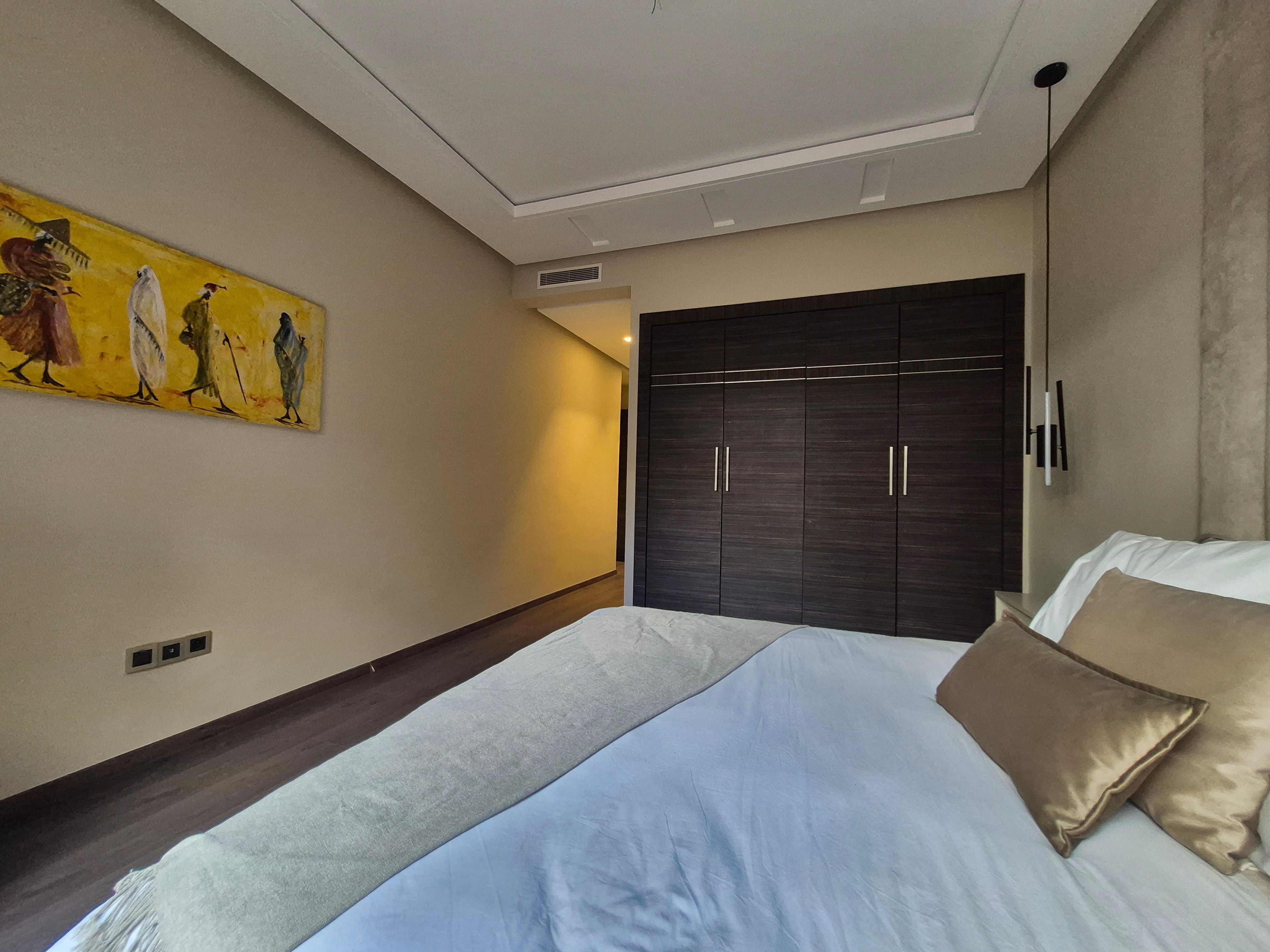 Appartement 163 m² f Triangle D'Or — 13