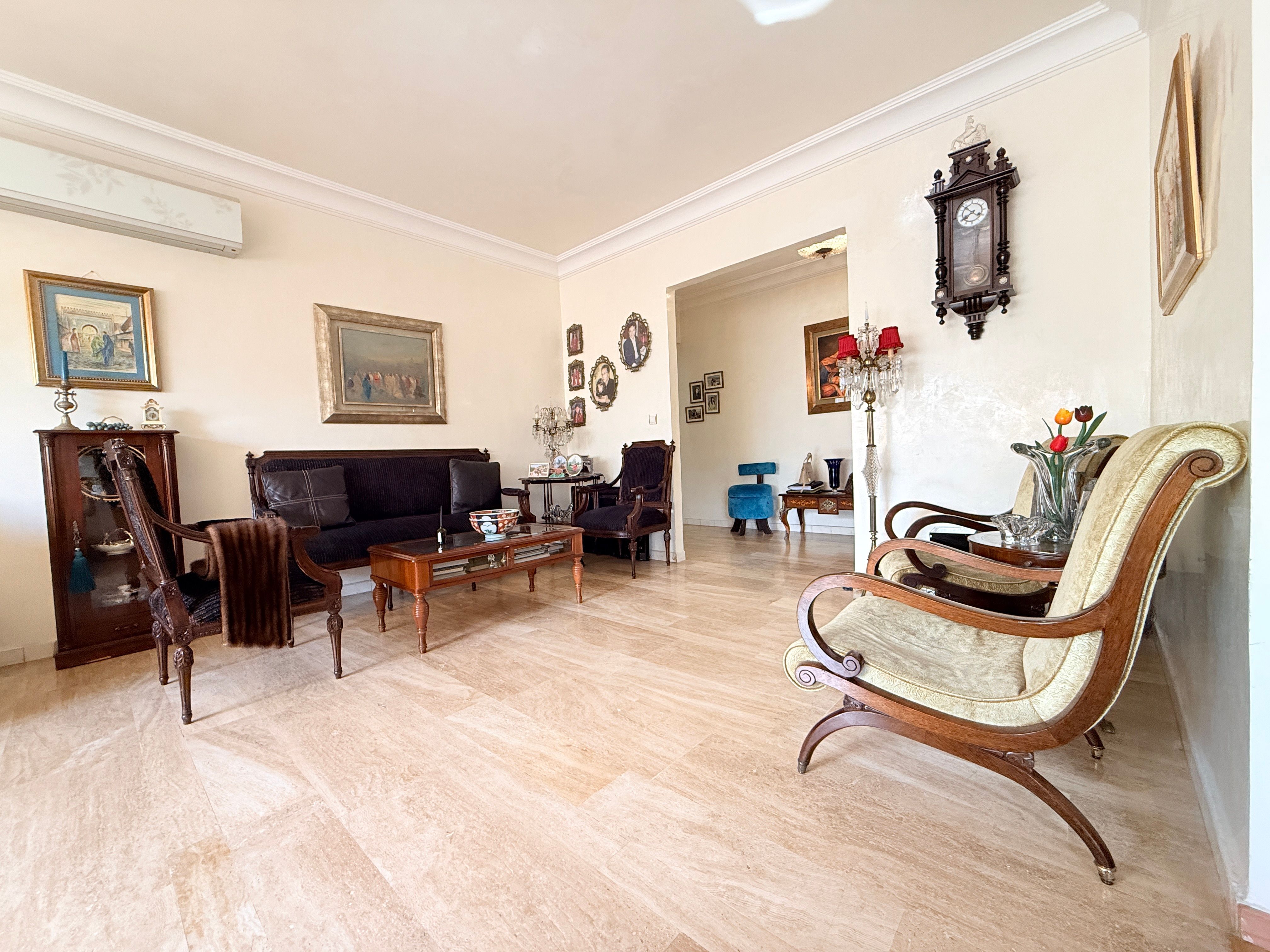 Appartement 127 m² à Hopitaux — 8