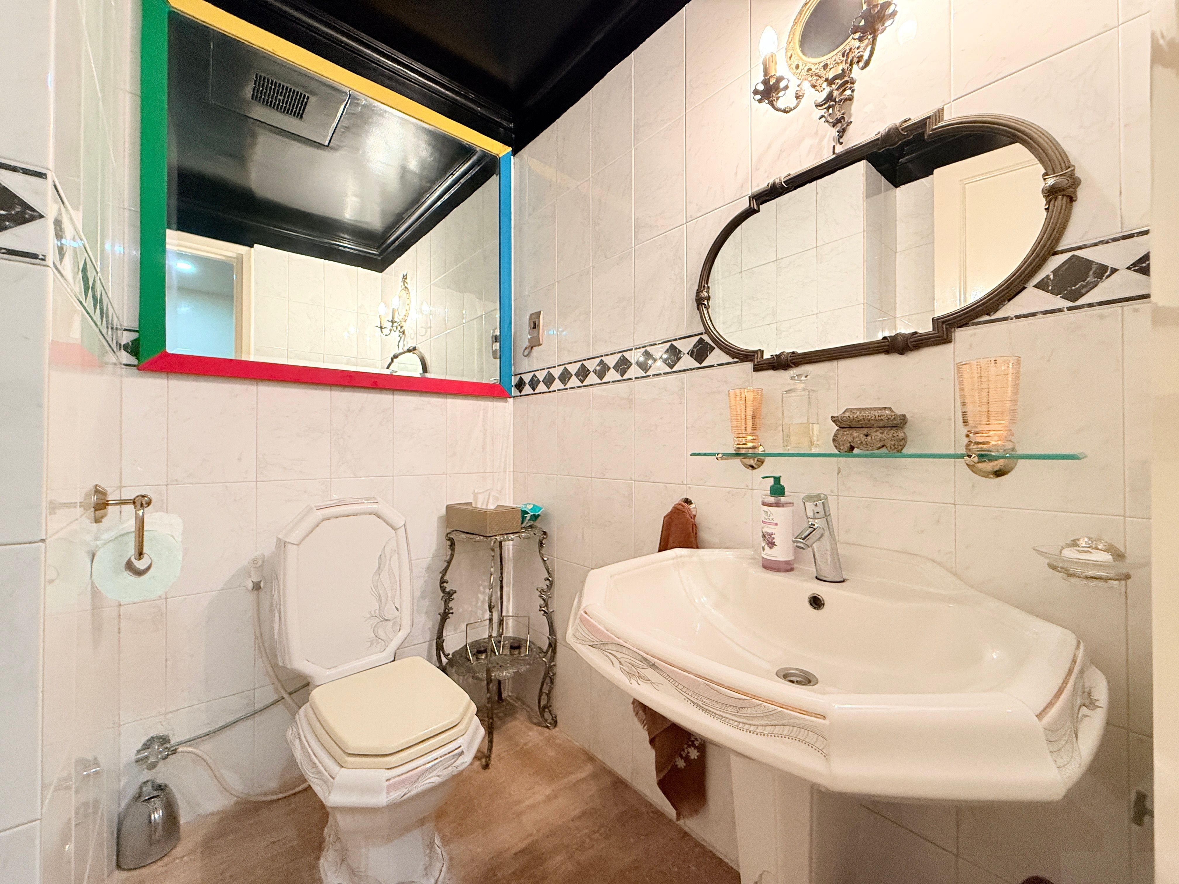 Appartement 127 m² à Hopitaux — 9