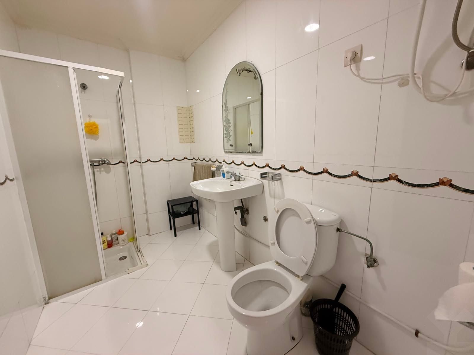 Appartement 193 m² f Hopitaux — 19
