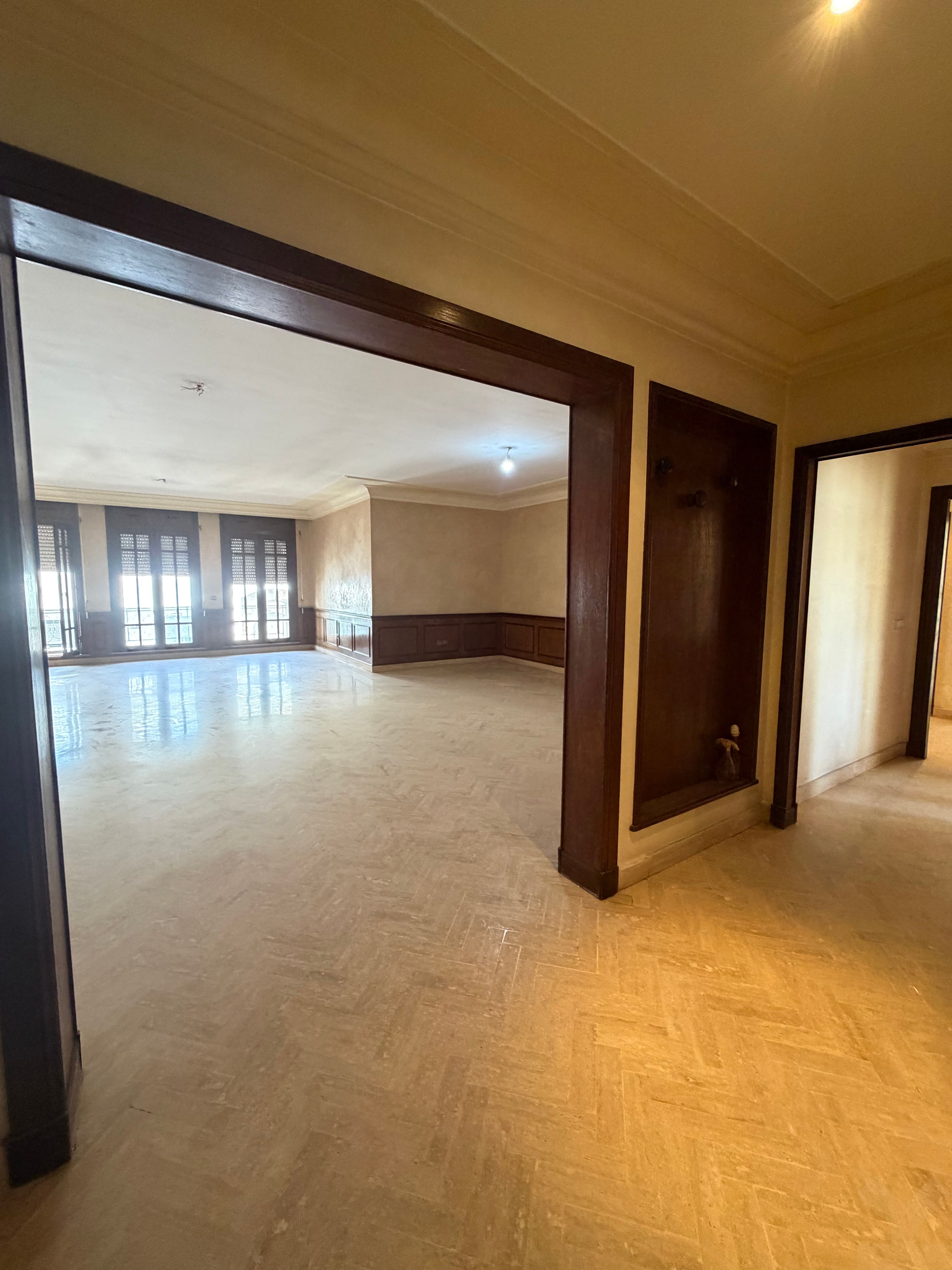 Appartement 204 m² f Triangle D'Or — 7