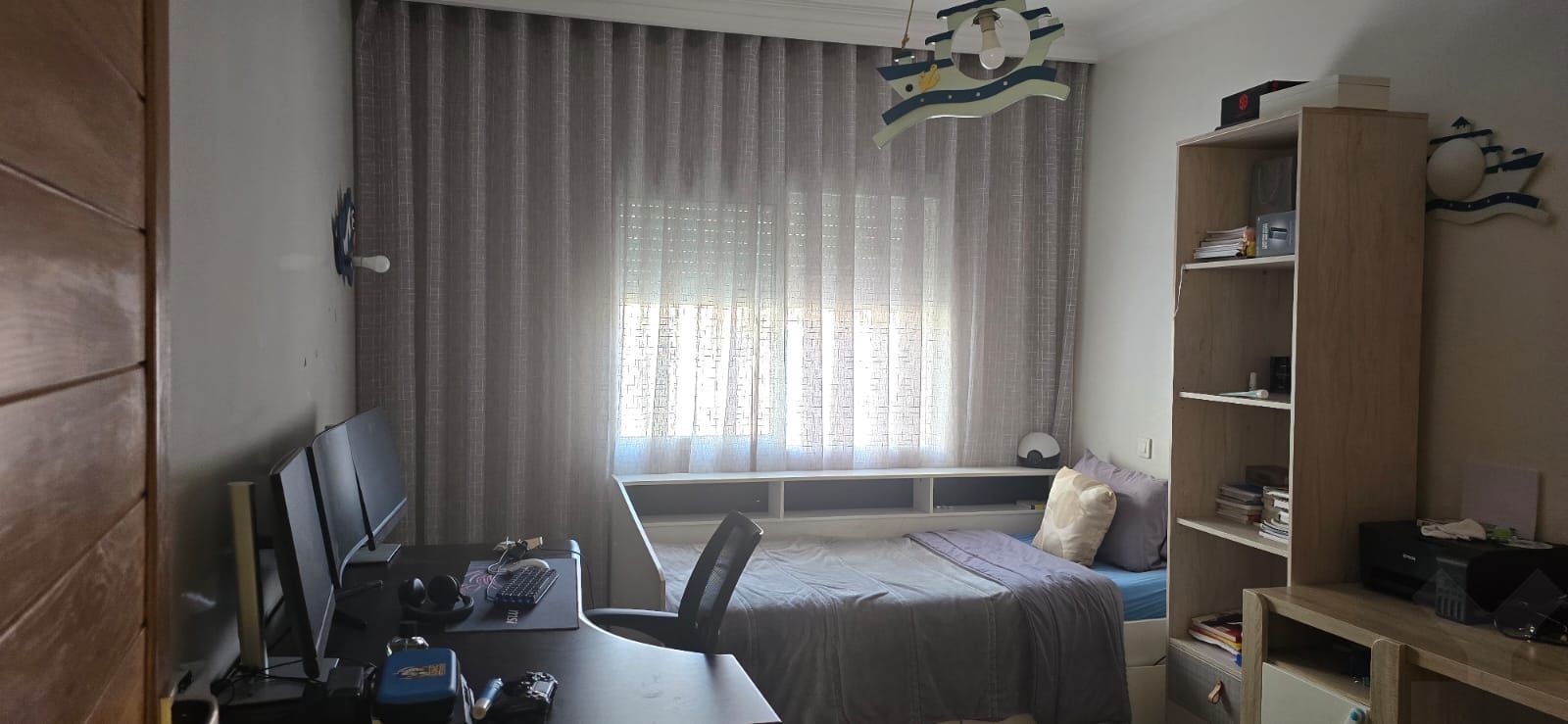 Appartement 180 m² f Hopitaux — 13