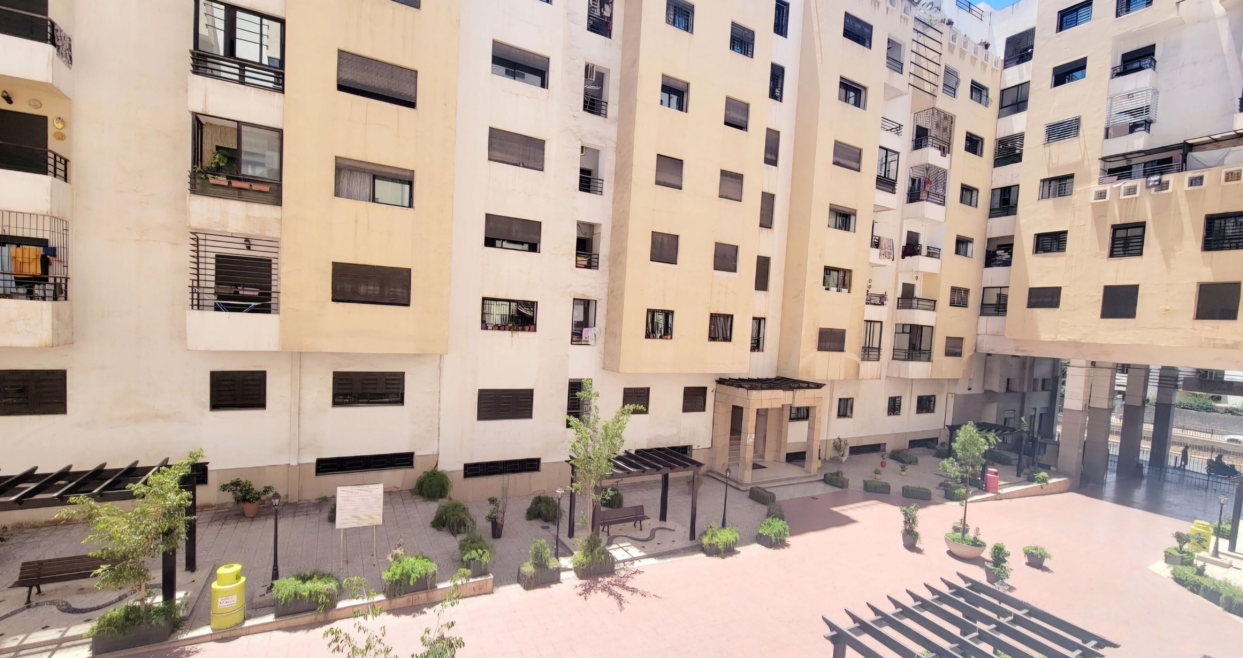 Appartement 140 m² f La Gironde — 17