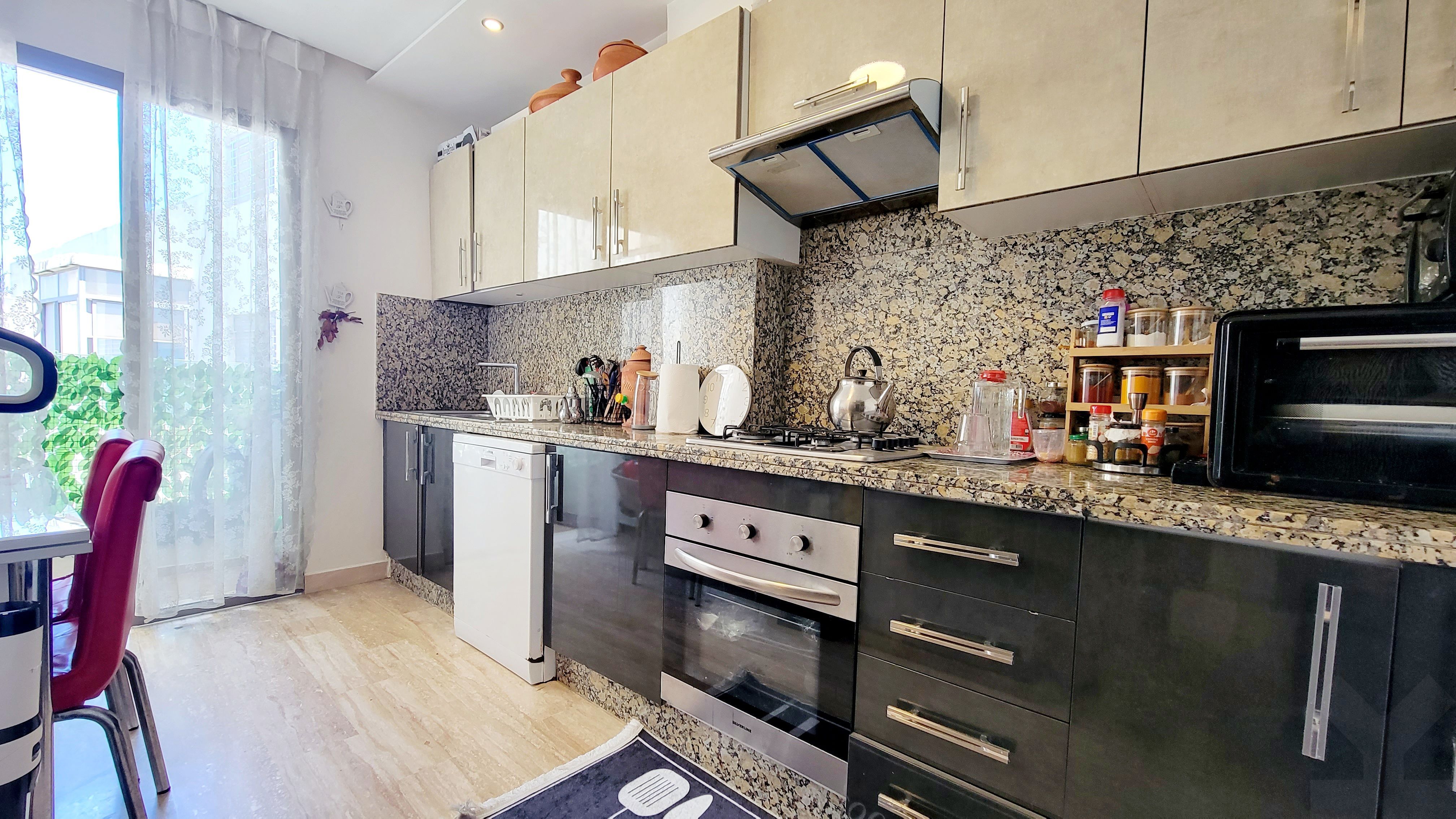 Appartement 100 m² f La Gironde — 14