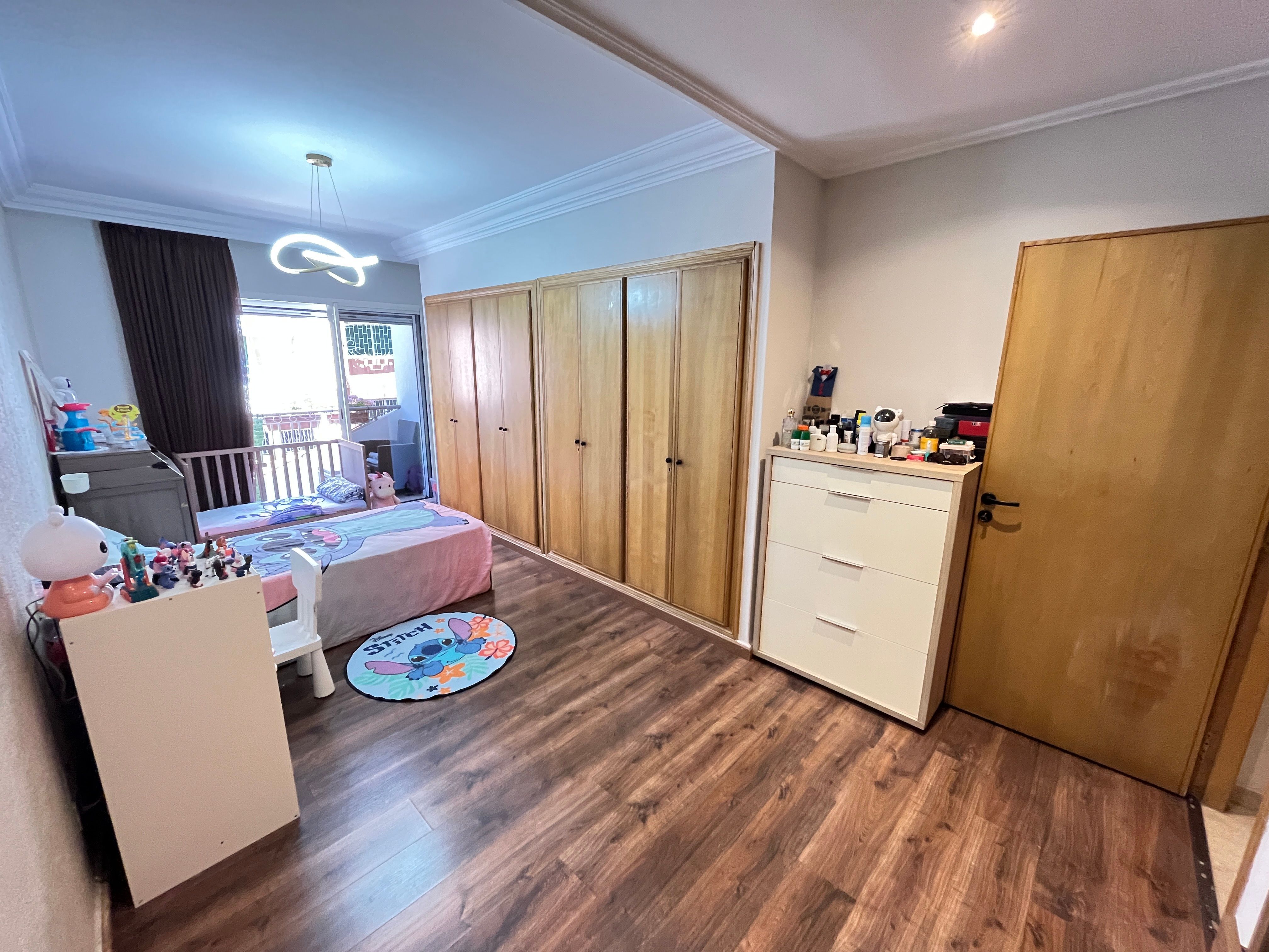 Appartement 136 m² f Hopitaux — 13