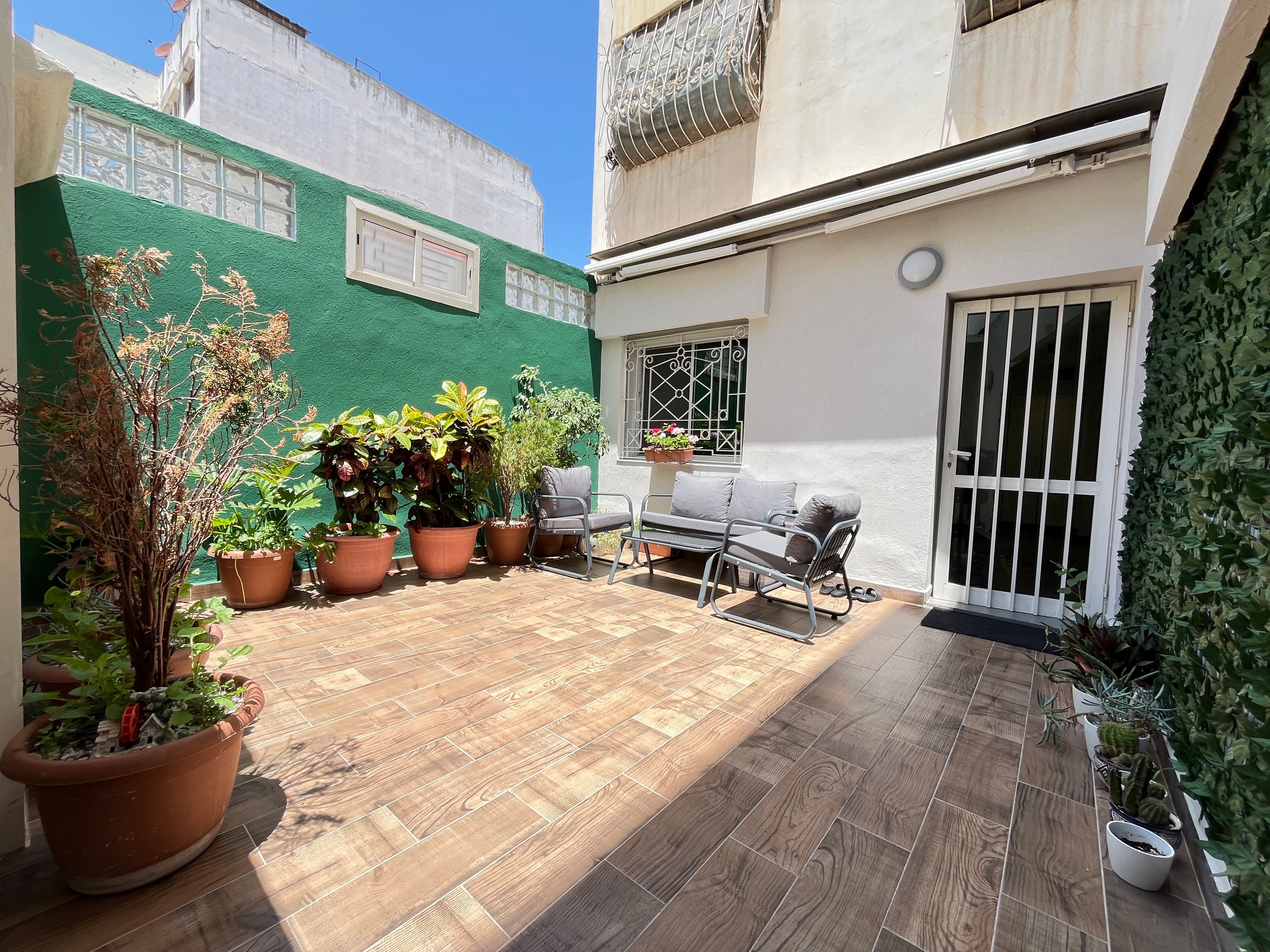 Appartement 136 m² f Hopitaux — 23