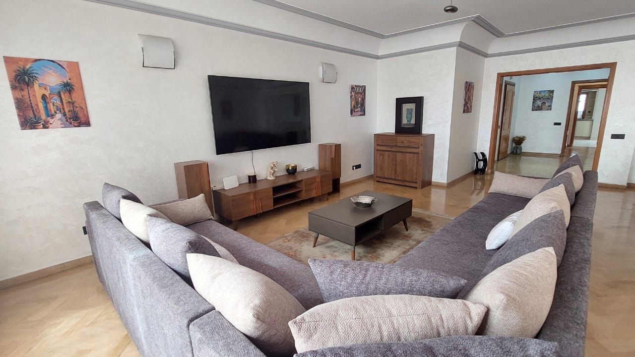 Appartement 200 m² à Bourgogne (Anfa) — 24