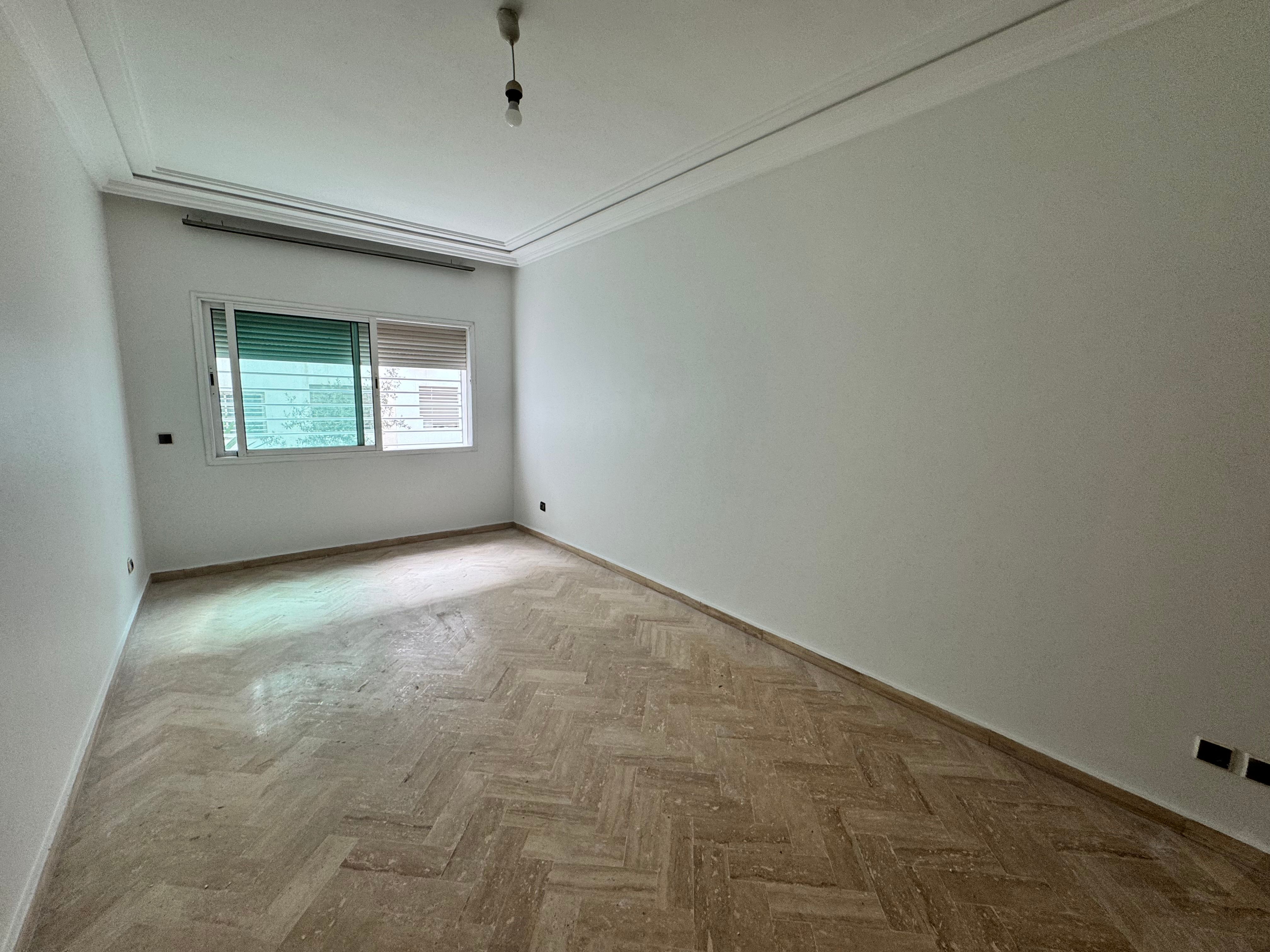 Appartement 185 m² à Mers Sultan — 11