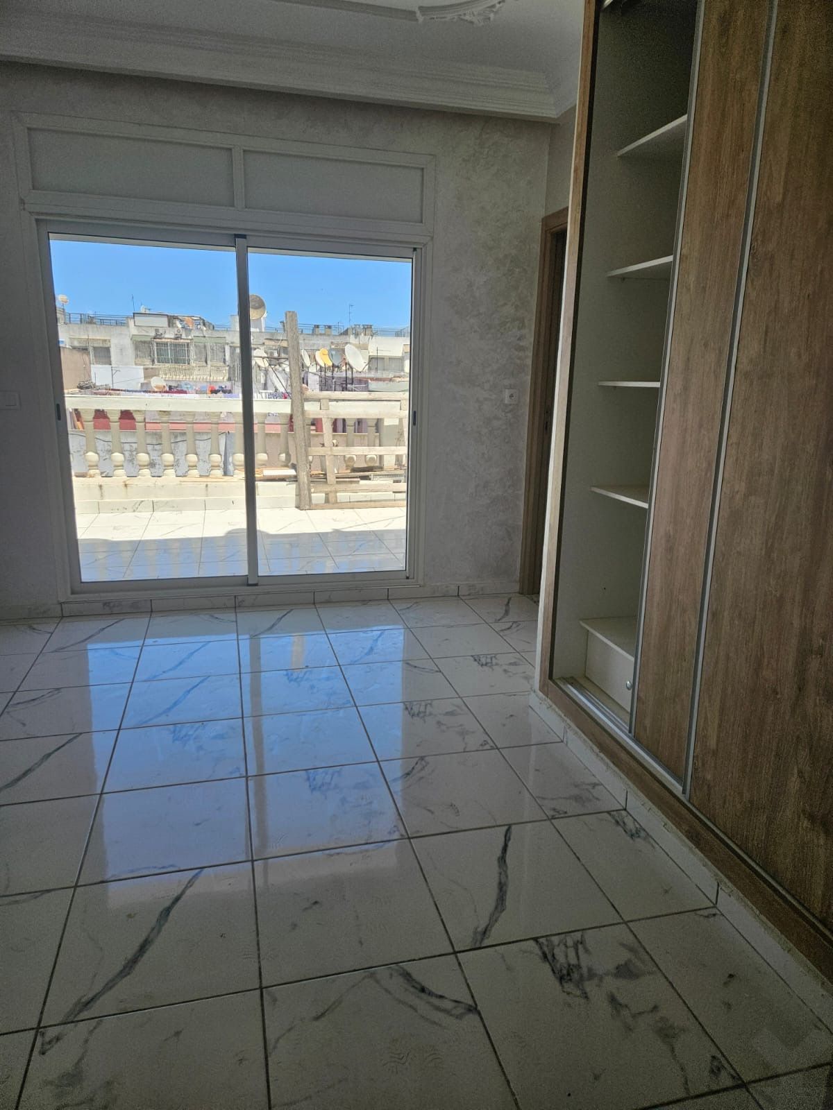 Appartement 332 m² f Beausejour — 14