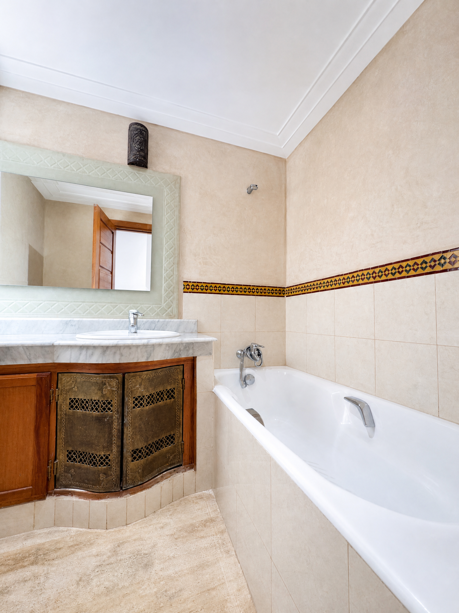 Appartement 241 m² f Triangle D'Or — 22