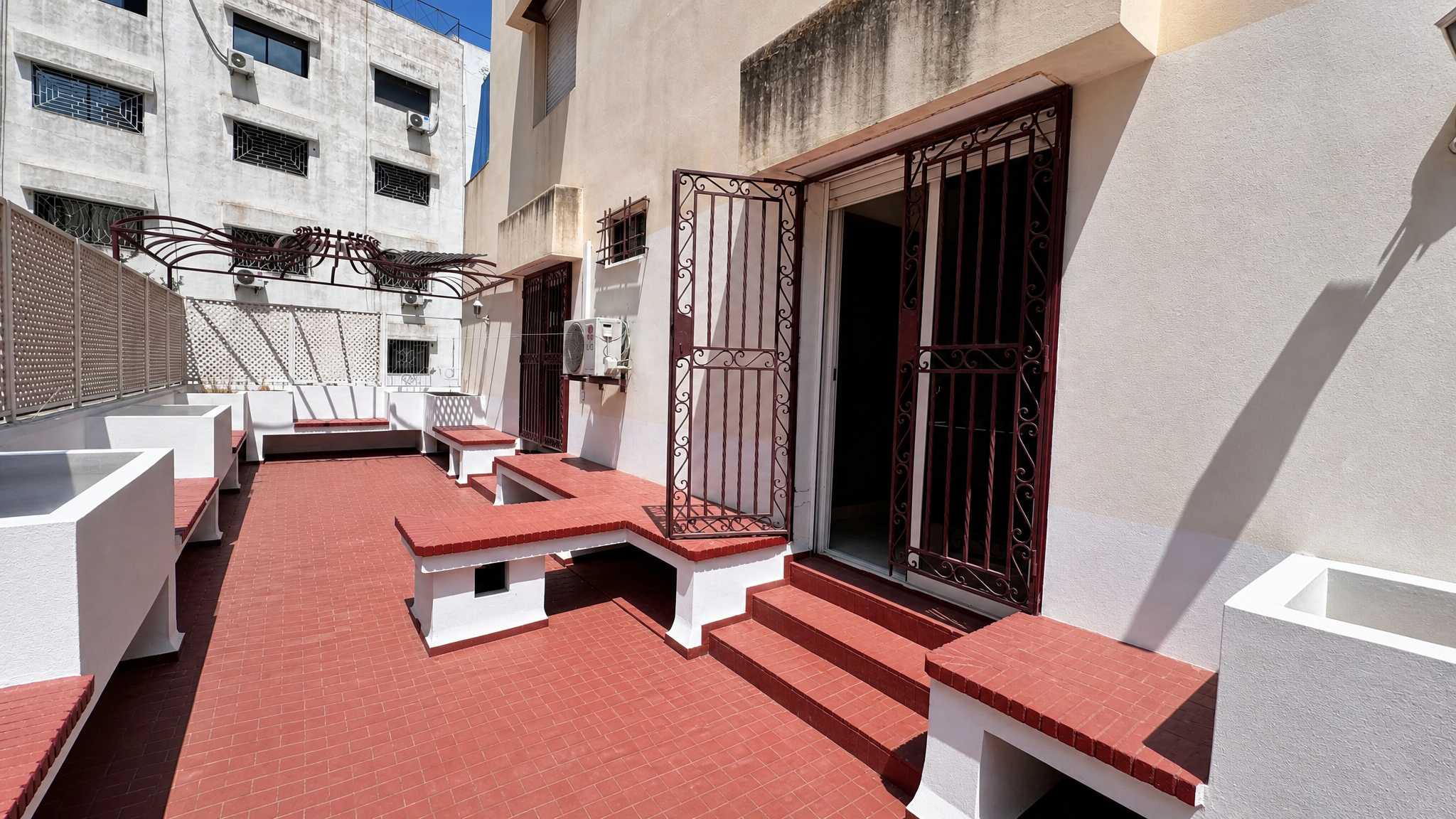 Appartement 241 m² f Triangle D'Or — 16