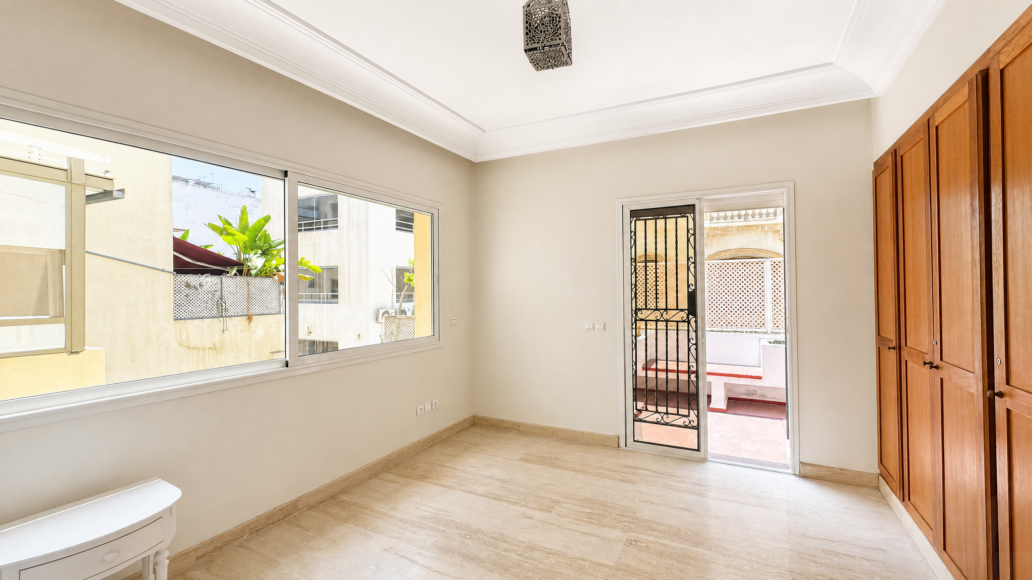 Appartement 241 m² f Triangle D'Or — 8