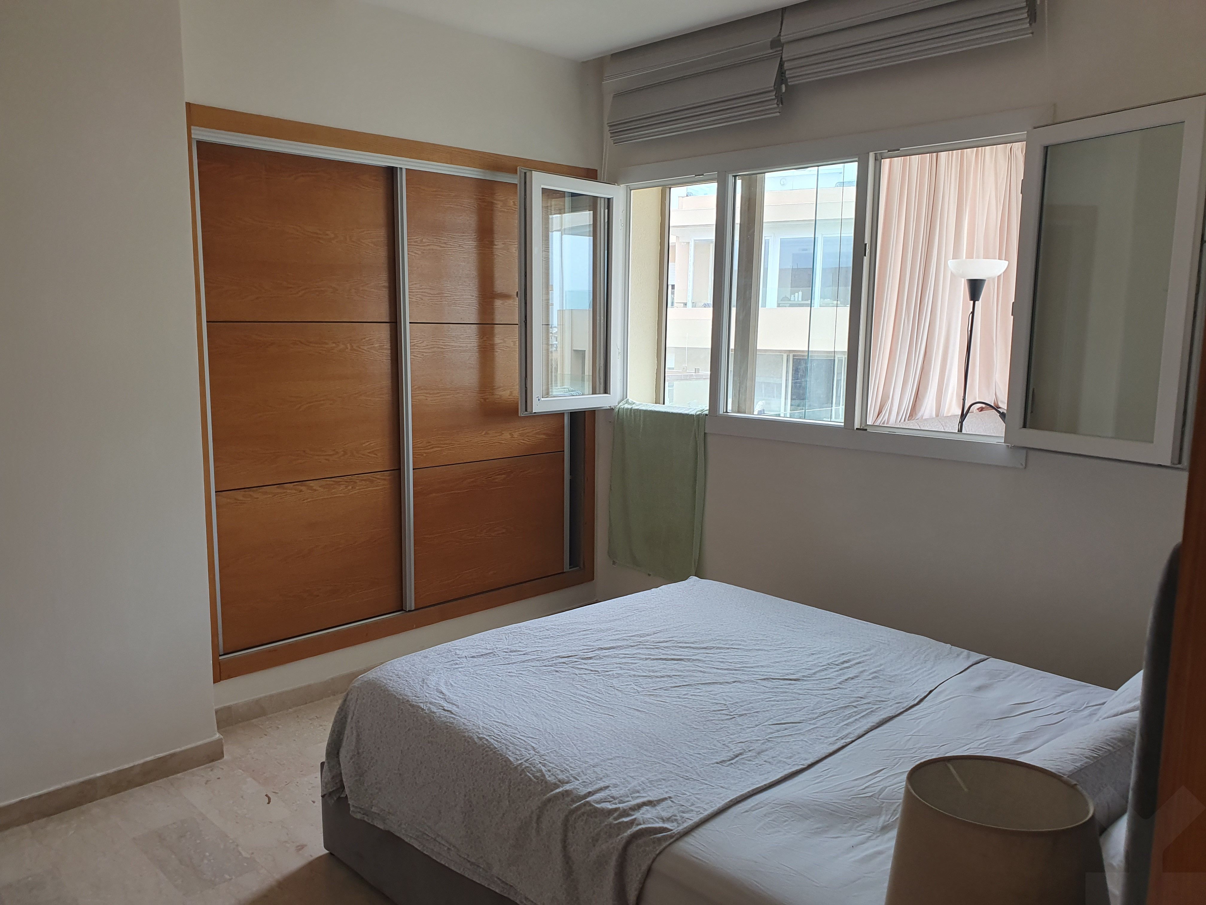Studio  à louer de 60 m² — 4