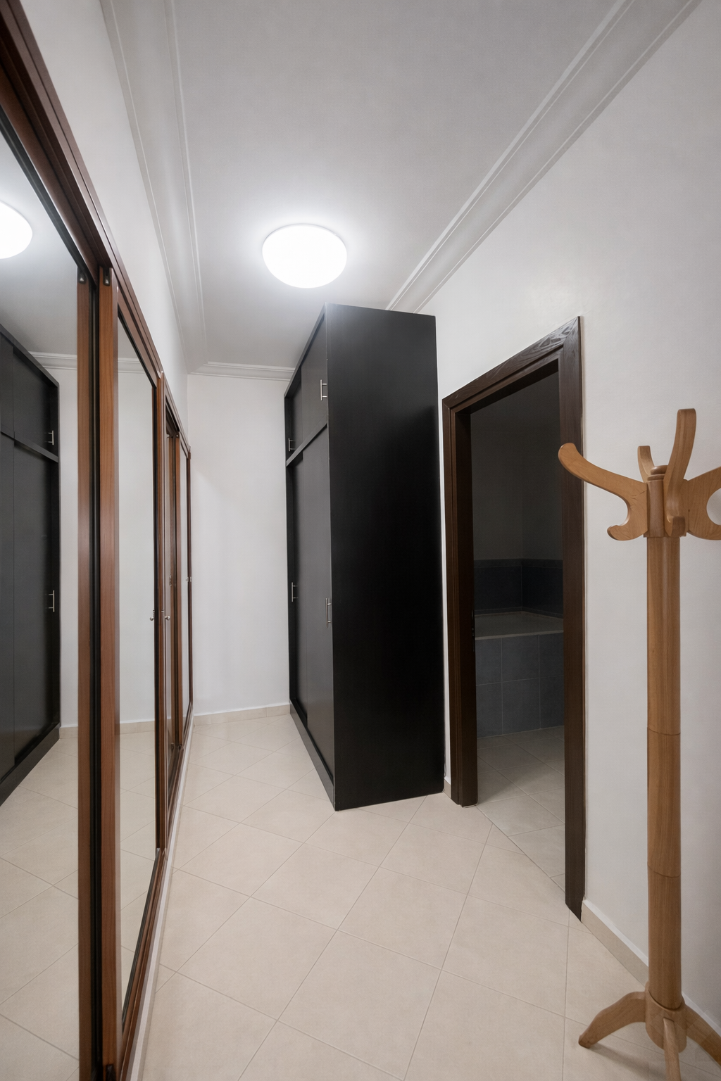 Appartement 244 m² f Hopitaux — 11