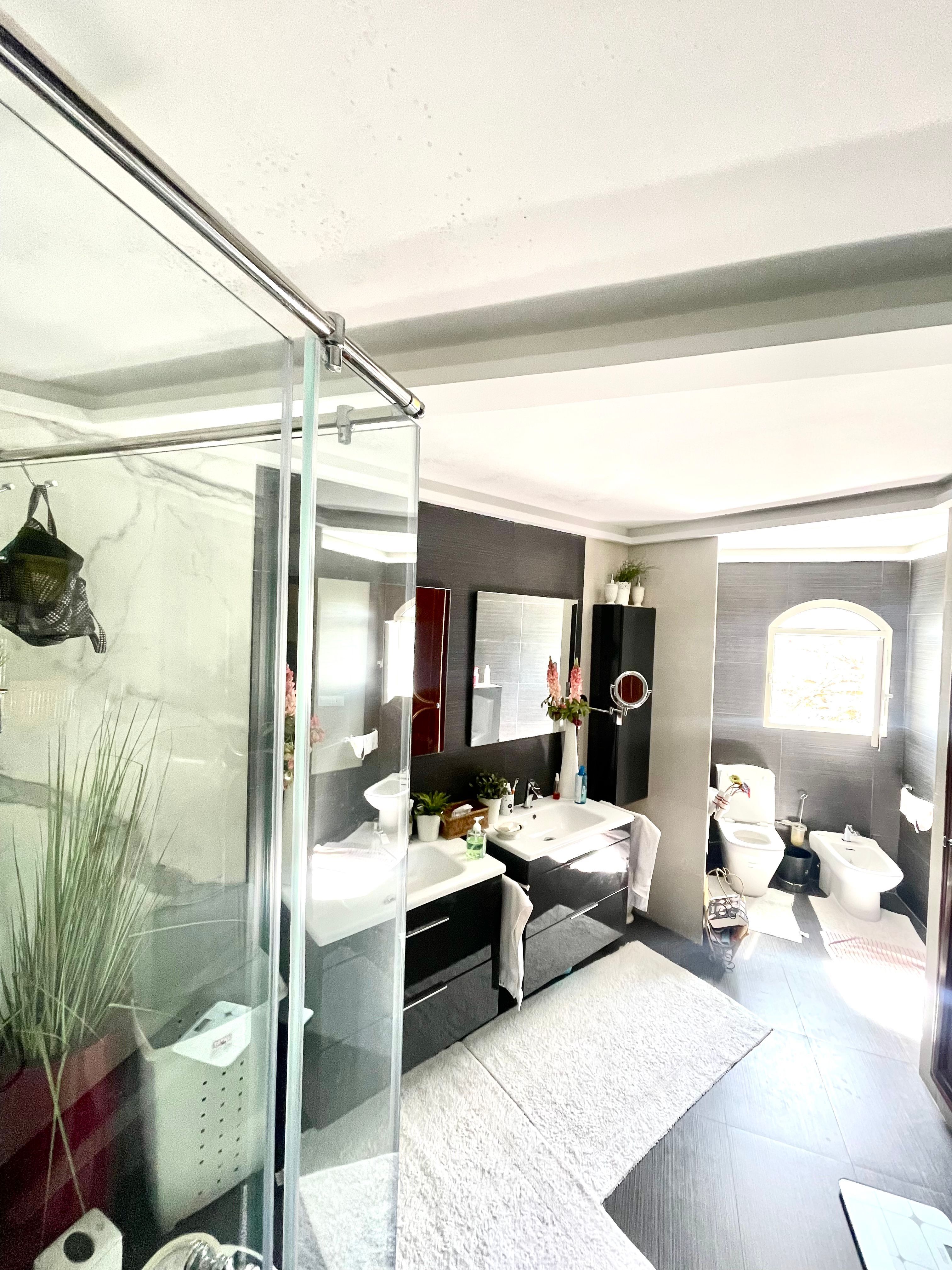 Villa — Casablanca