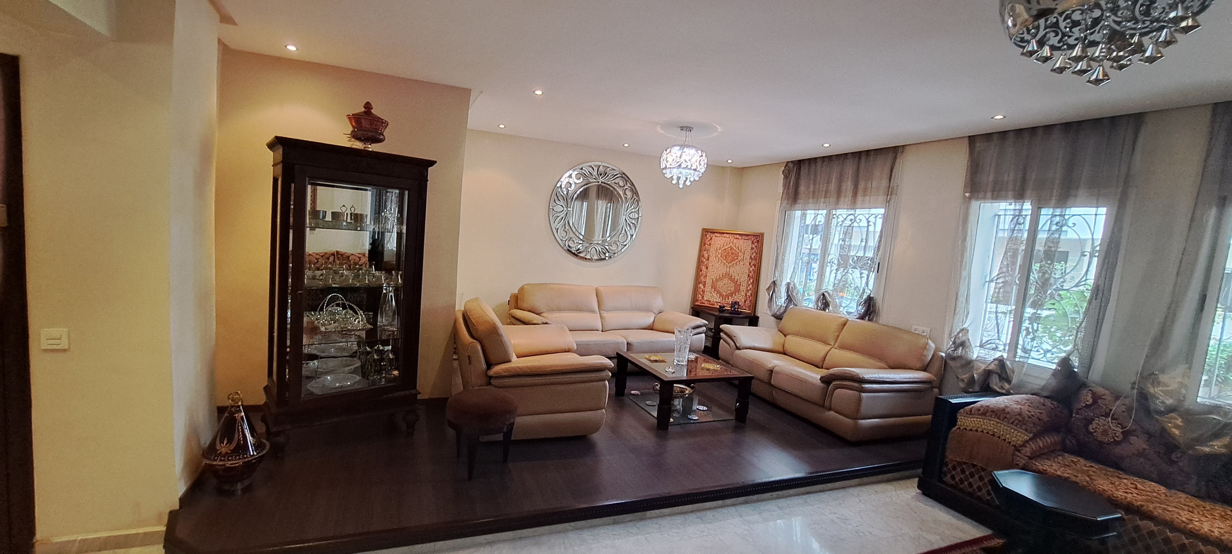 Appartement 208 m² f Hopitaux — 9