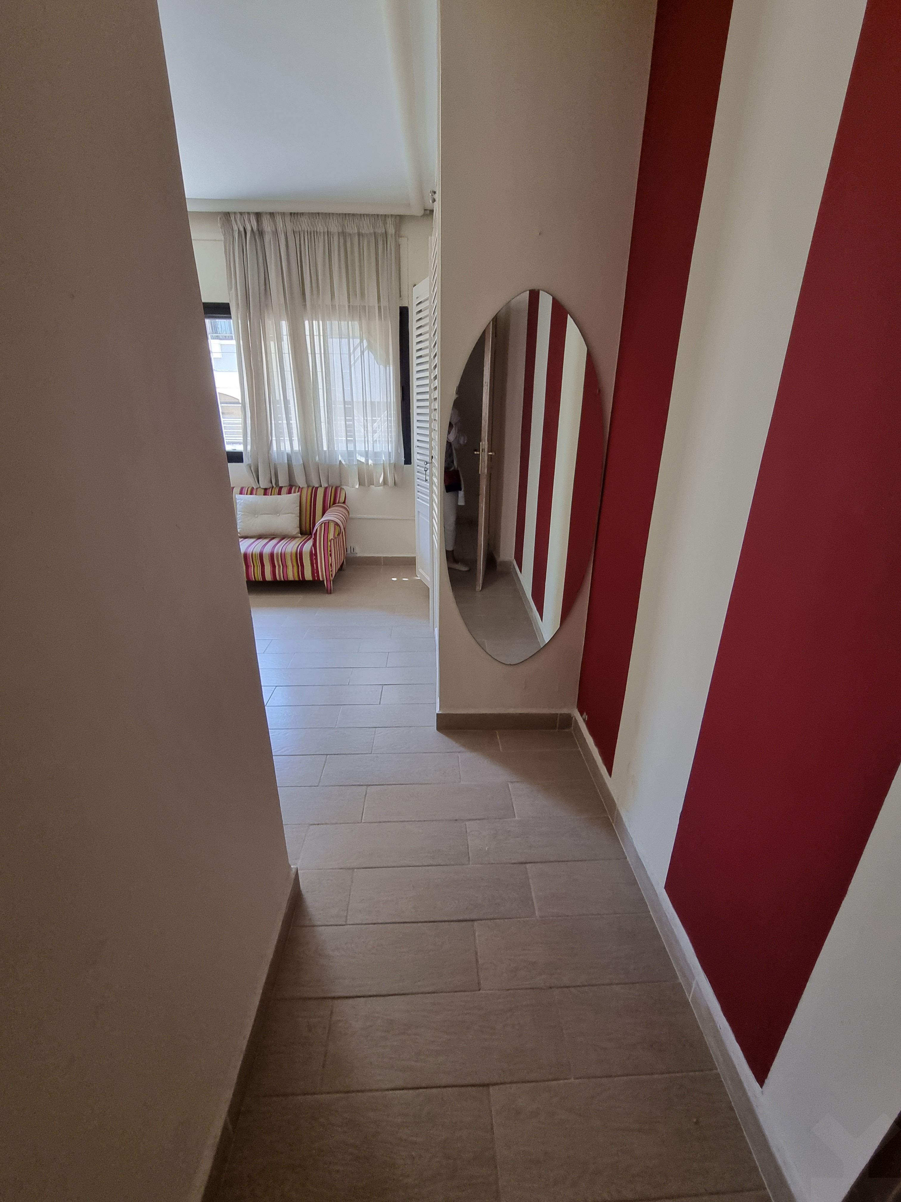 Appartement 296 m² à Hopitaux — 12
